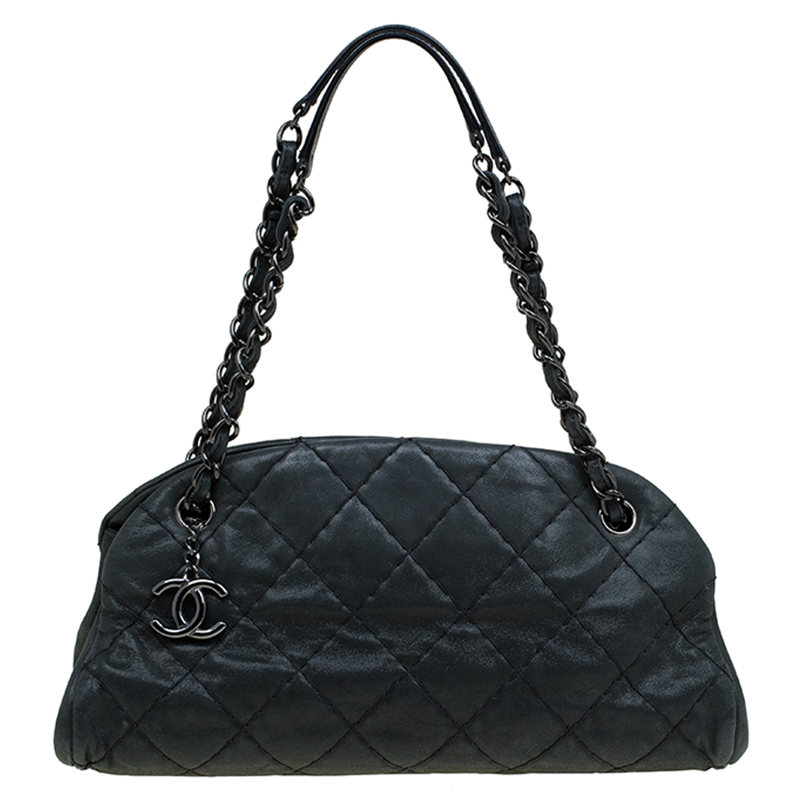 Pre Owned Chanel Black Quilted Iridescent Leather Medium Just Mademoiselle Bowling Bag