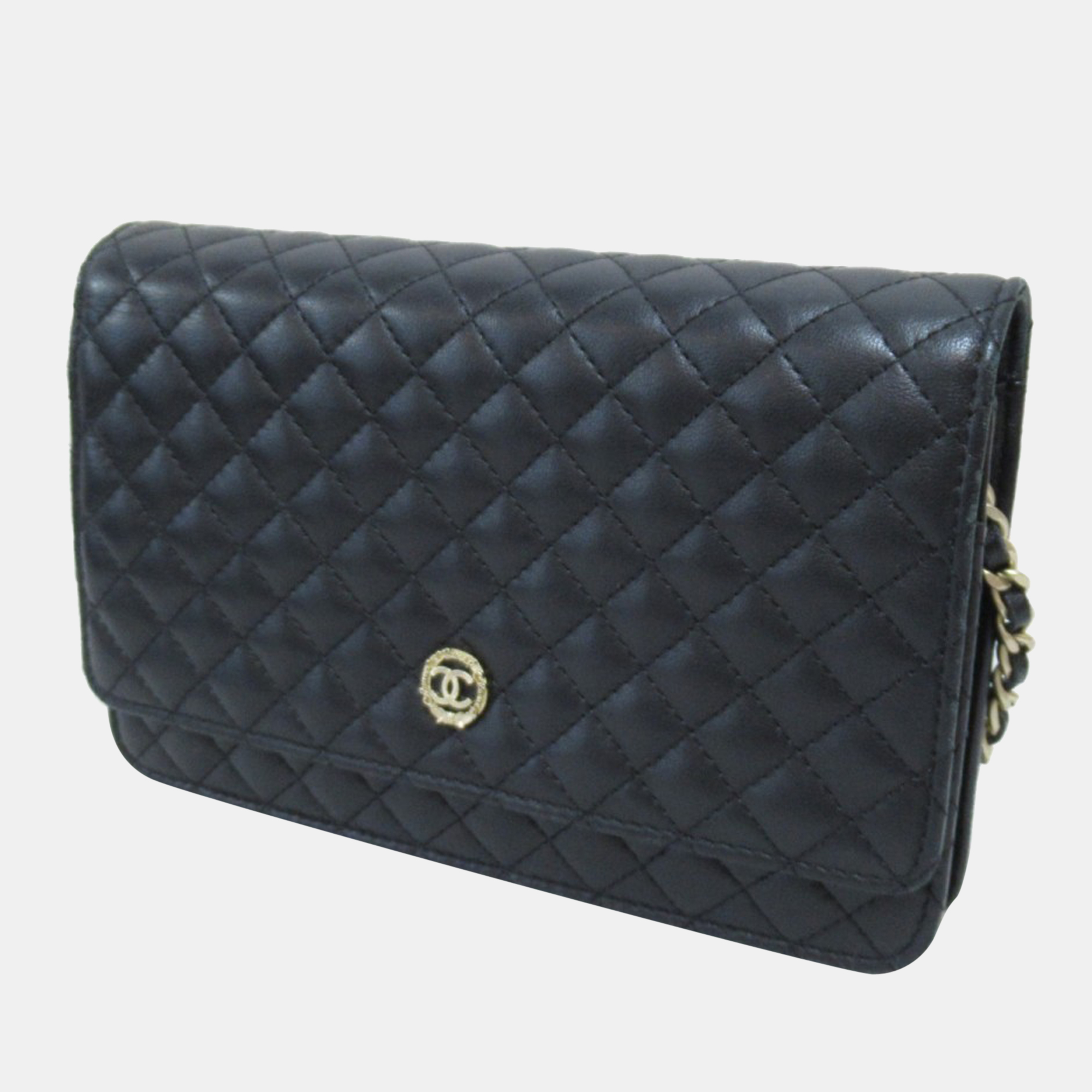 

Chanel Black Leather Chanel Crest CC Wallet on Chain