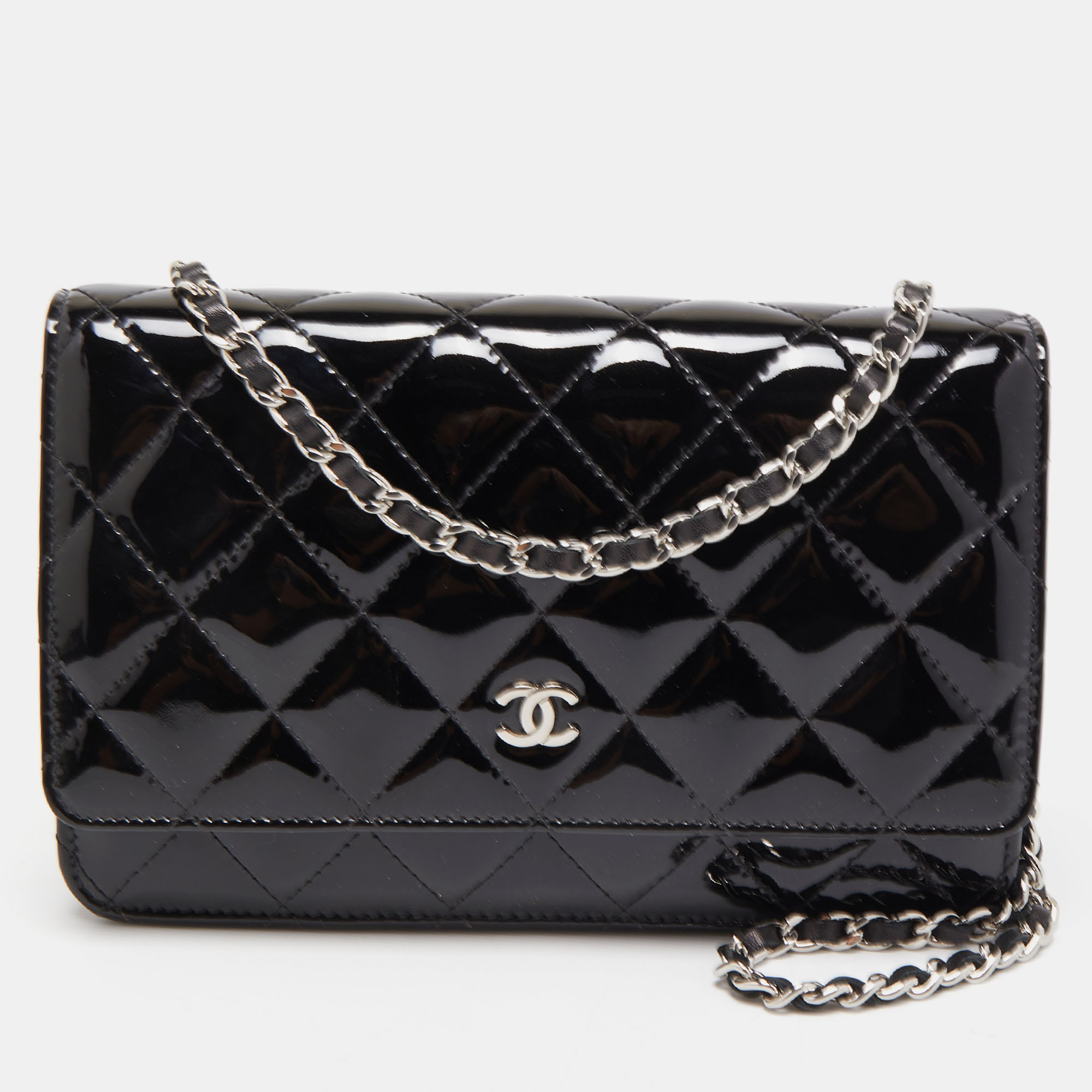 Chanel Wallet On Chain Black Patent Leather Shoulder Bag (Pre-Owned)