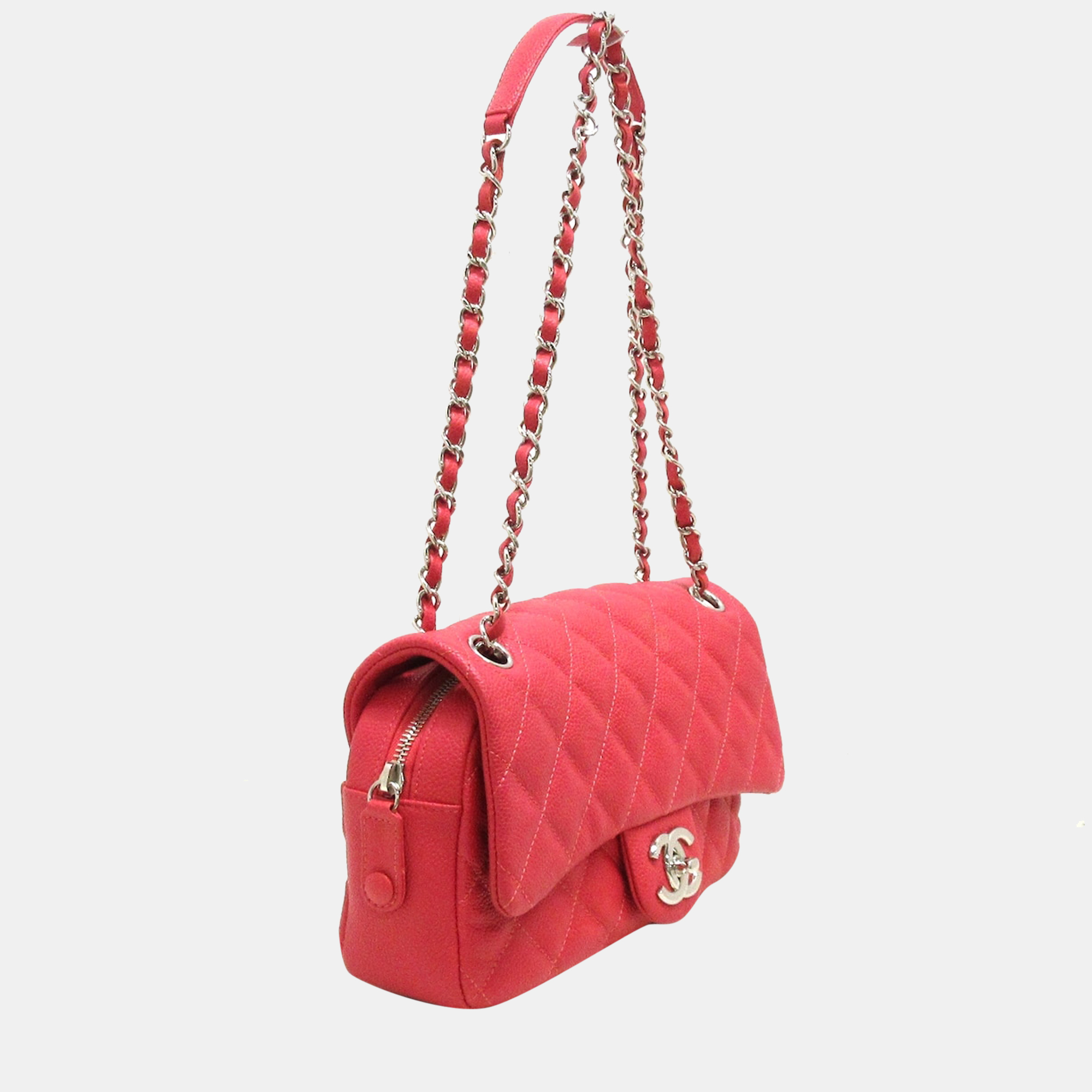 

Chanel Red Leather CC Flap Bag