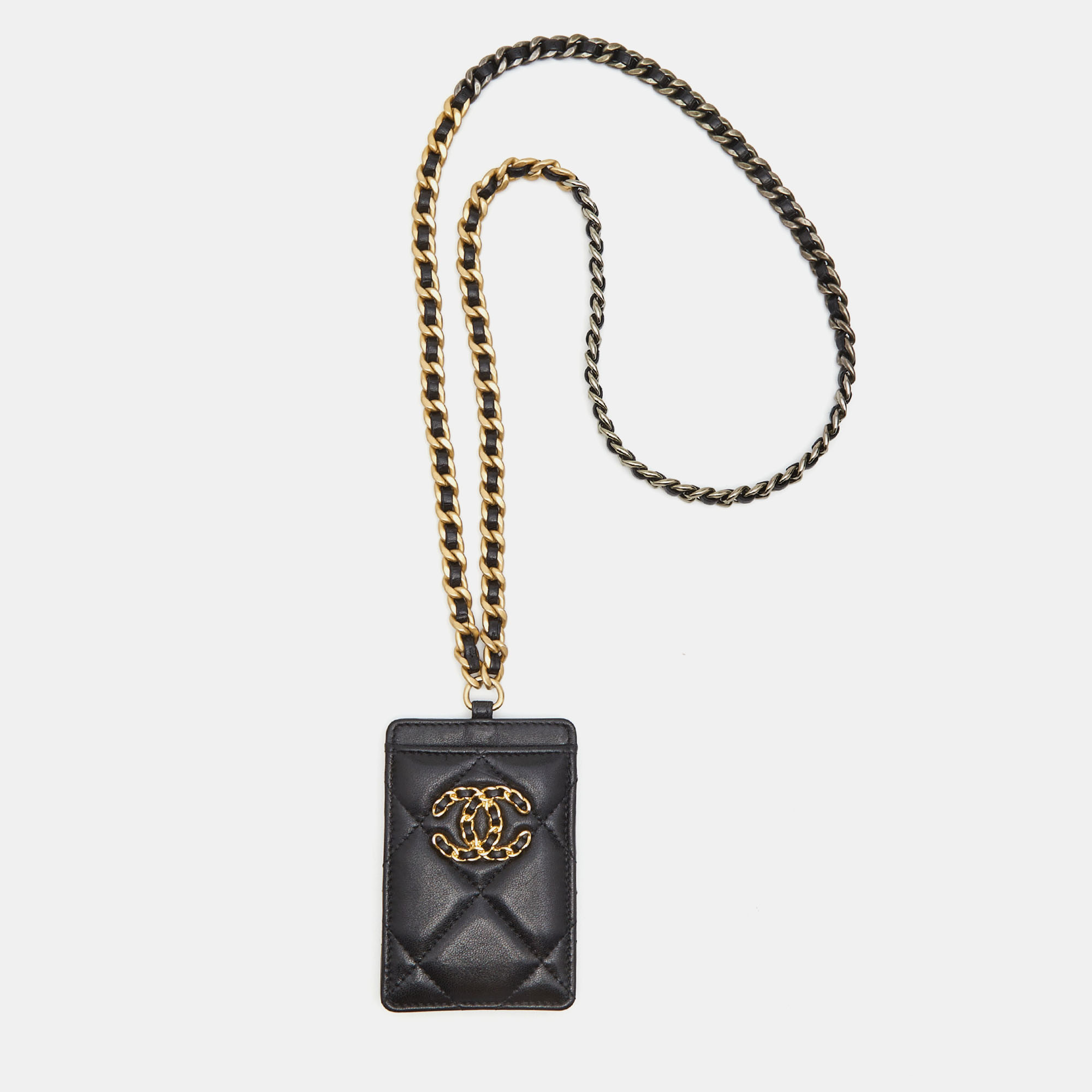 مملوكة مسبقًا Chanel Black Quilted Leather CC Card Holder Chain