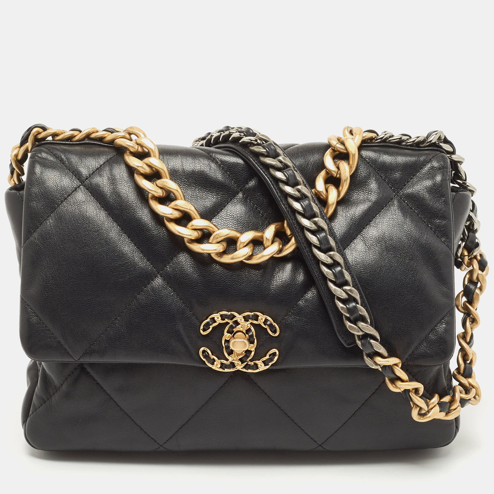 

Chanel Black Quilted Leather CC Chain Link 19 Flap Bag