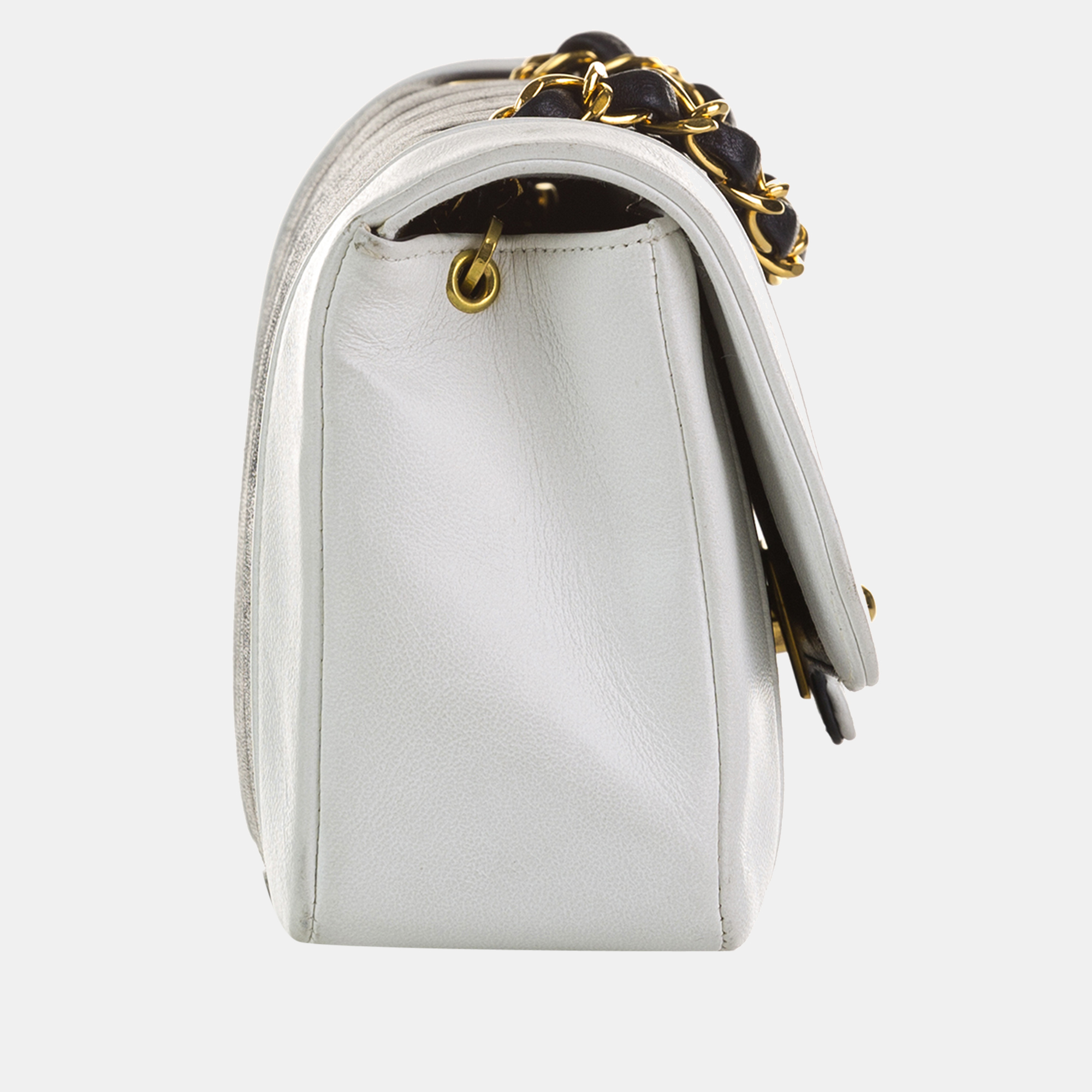 

Chanel Black/White Lambskin Mademoiselle Ligne Single Flap Bag