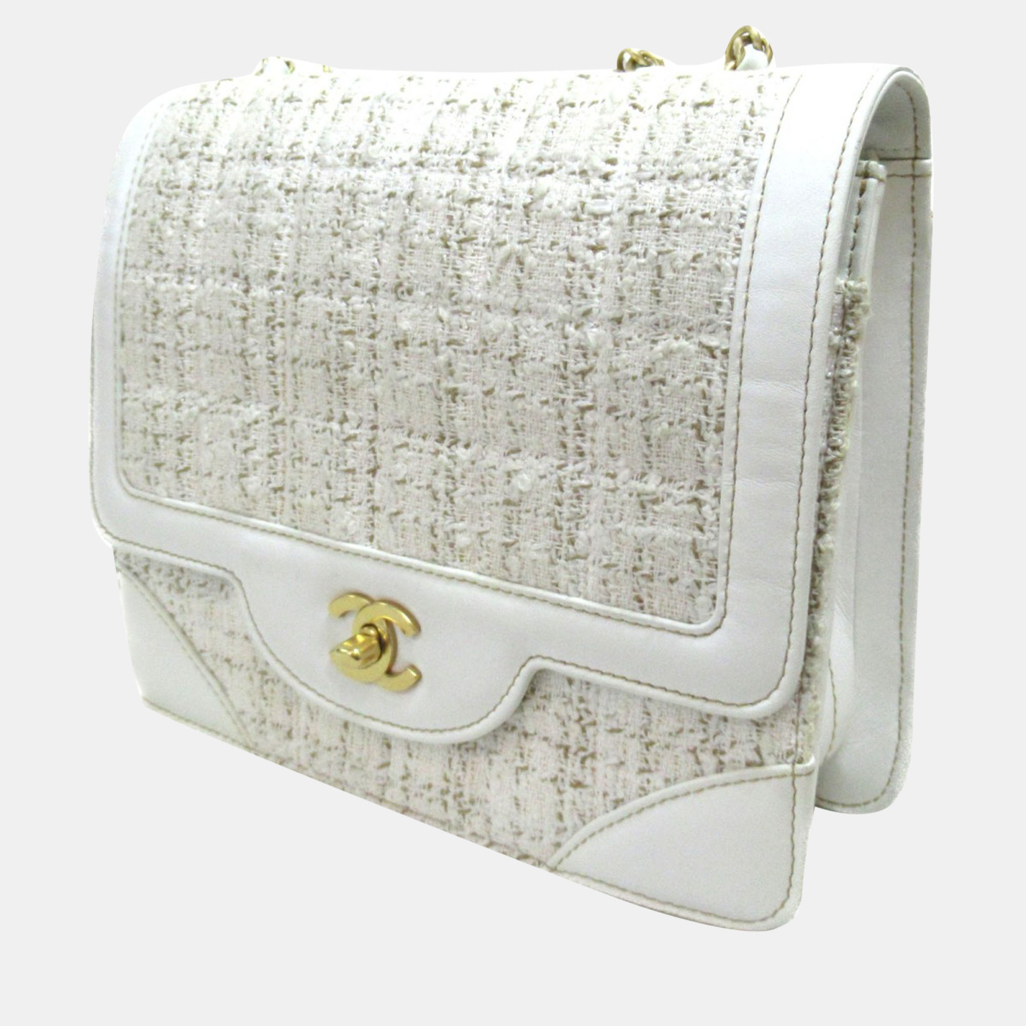 

Chanel White CC Tweed & Leather Flap Bag