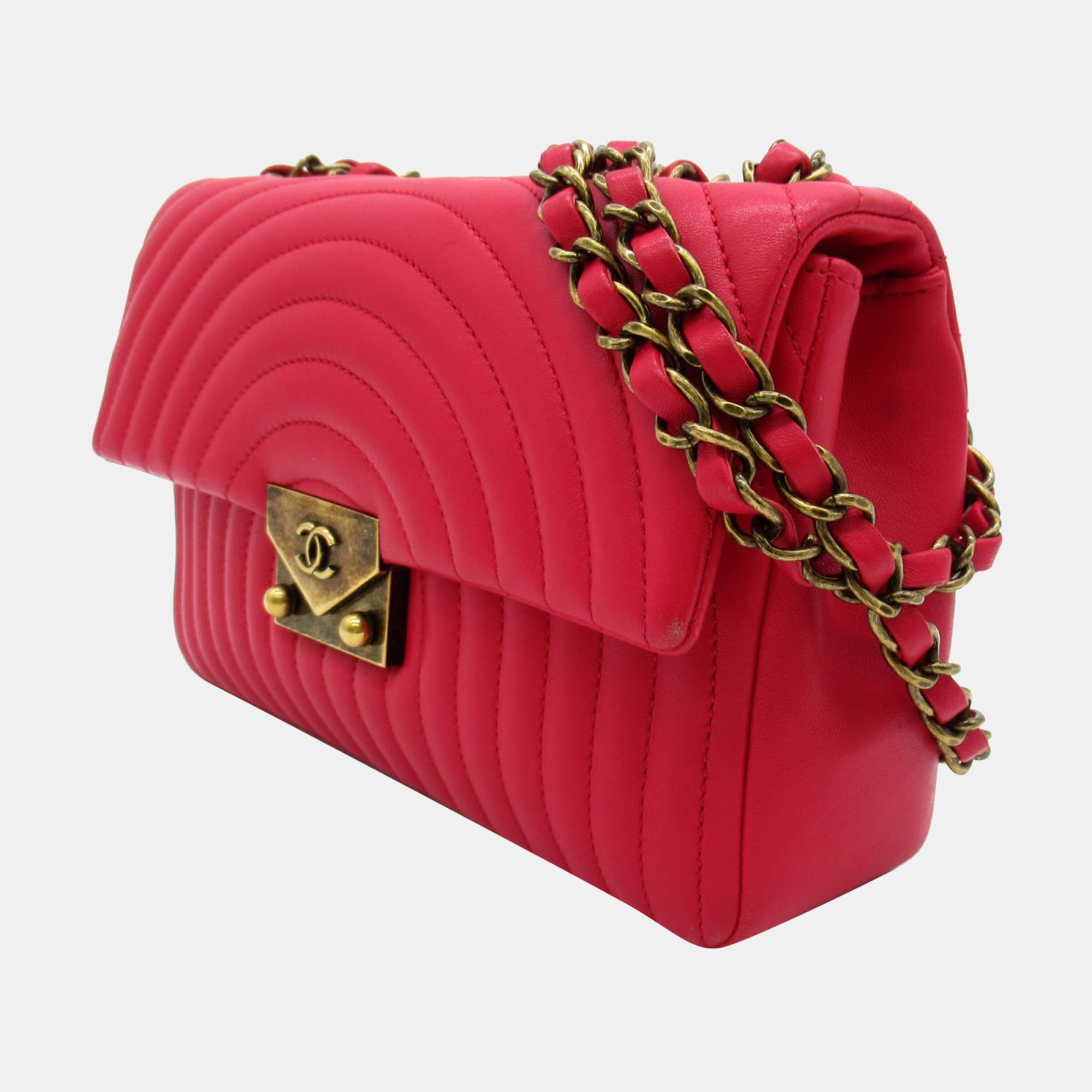 

Chanel Pink Quilted Leather Chain Flap Bag