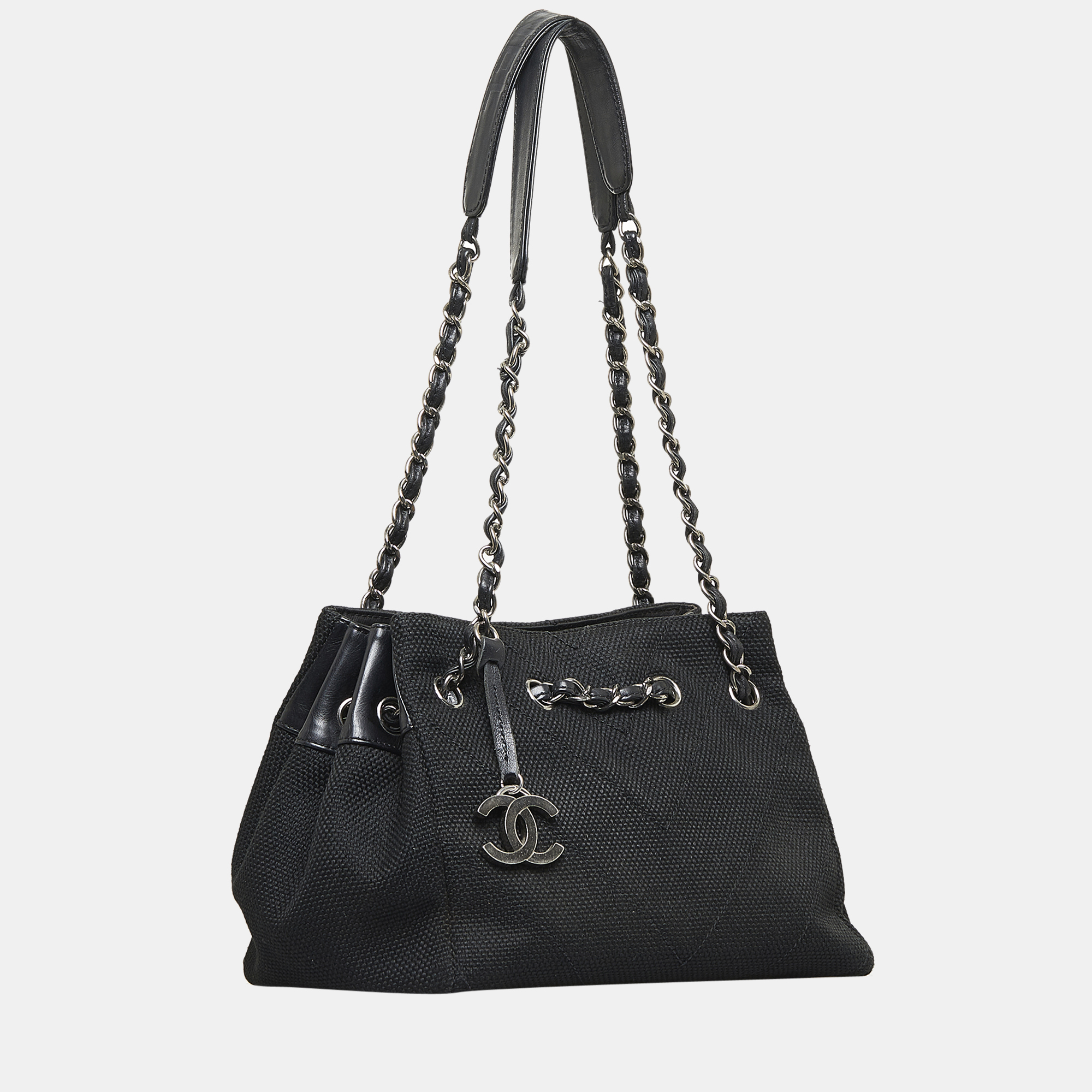 

Chanel Black Chevron Shoulder Bag