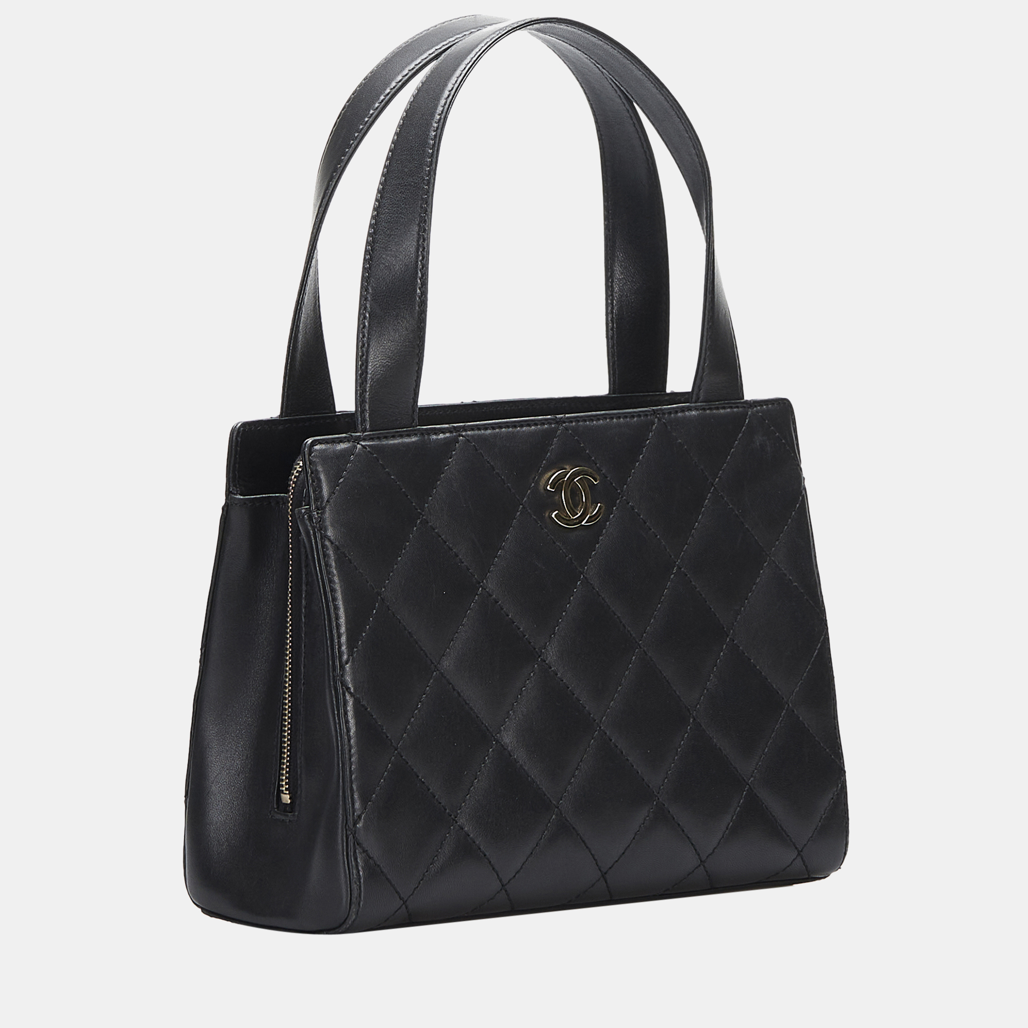

Chanel Black Lambskin Leather Handbag