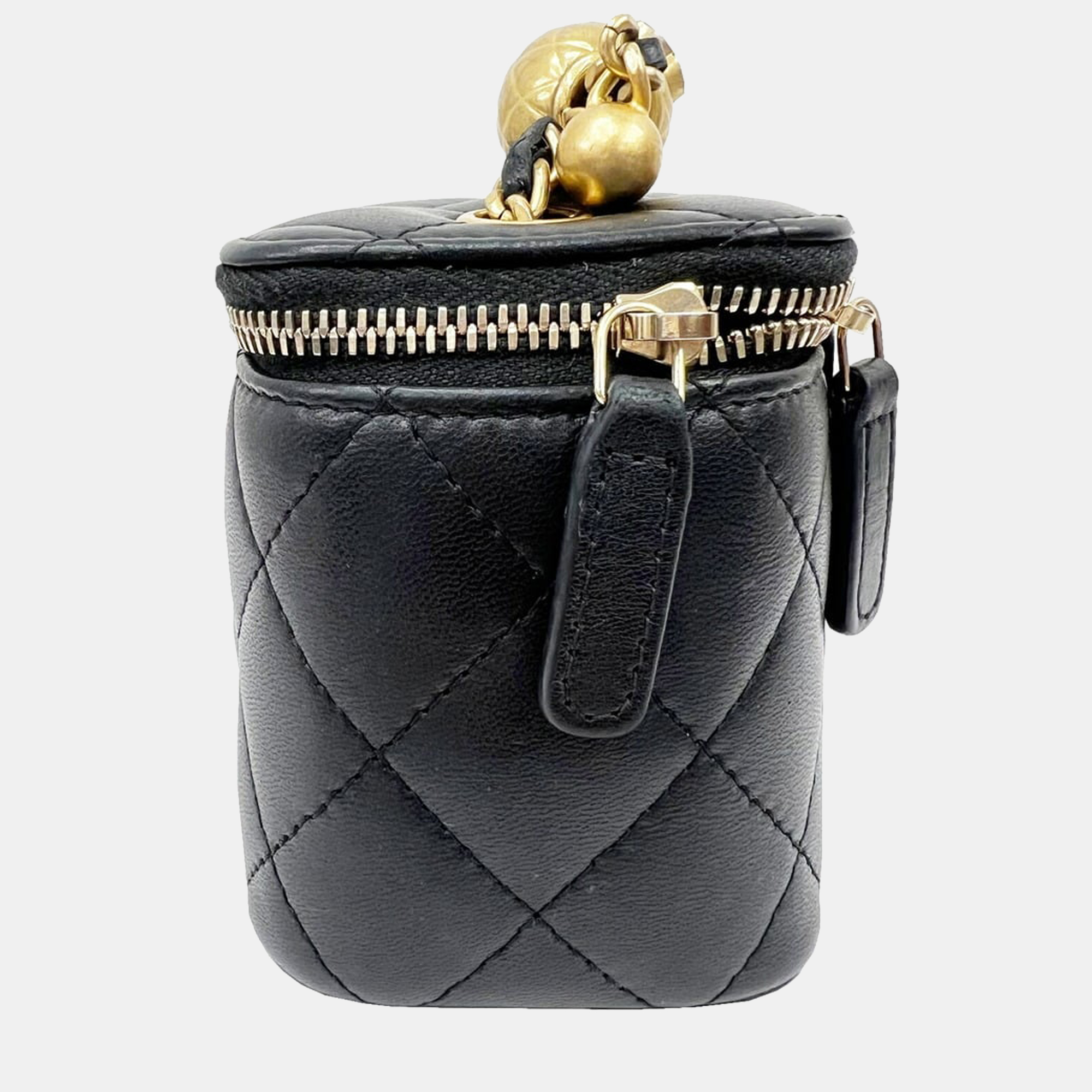 

Chanel Black Leather Quilted Pearl Crush Vanity Case Shoulder Bag