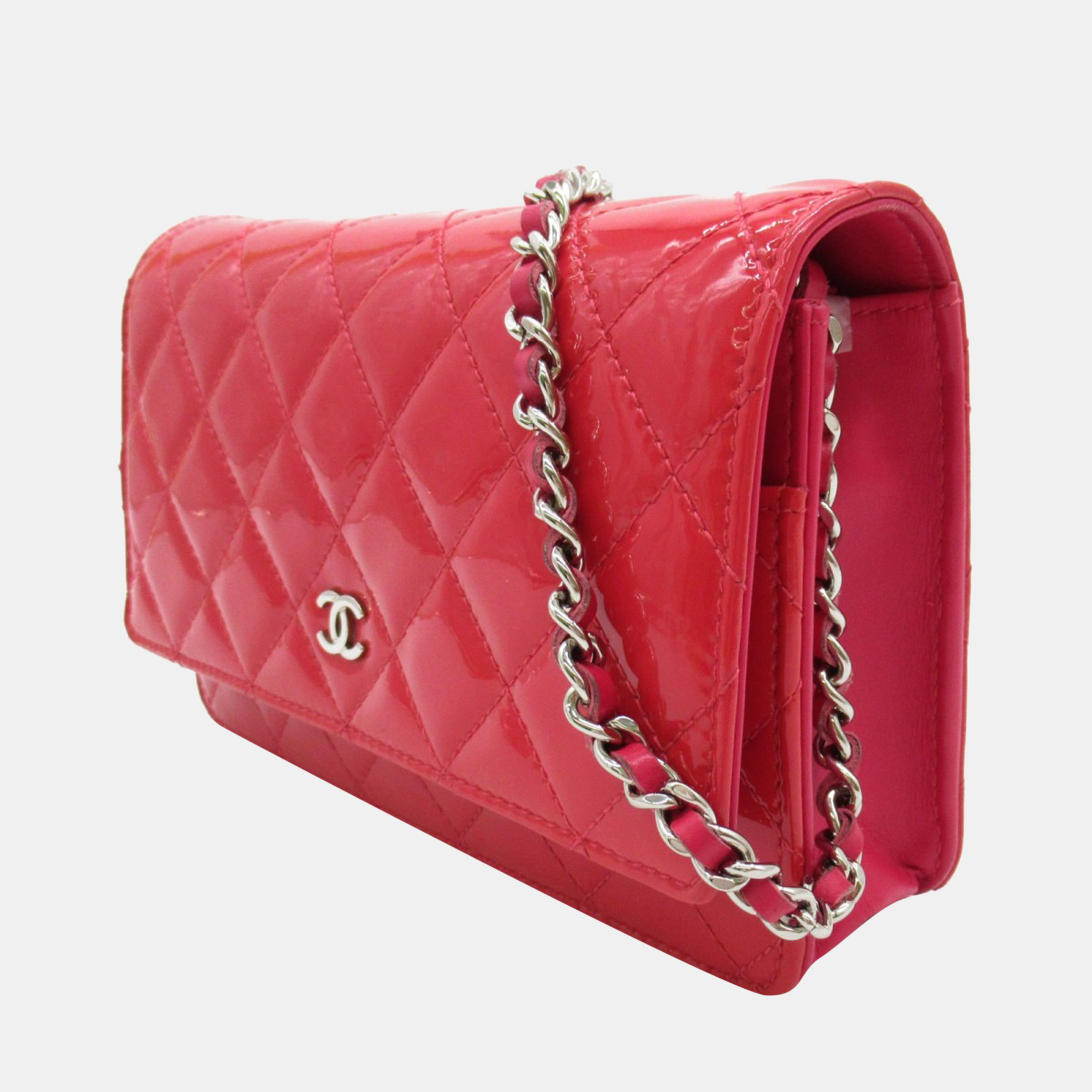 

Chanel Pink CC Quilted Patent Leather Wallet on Chain Bag