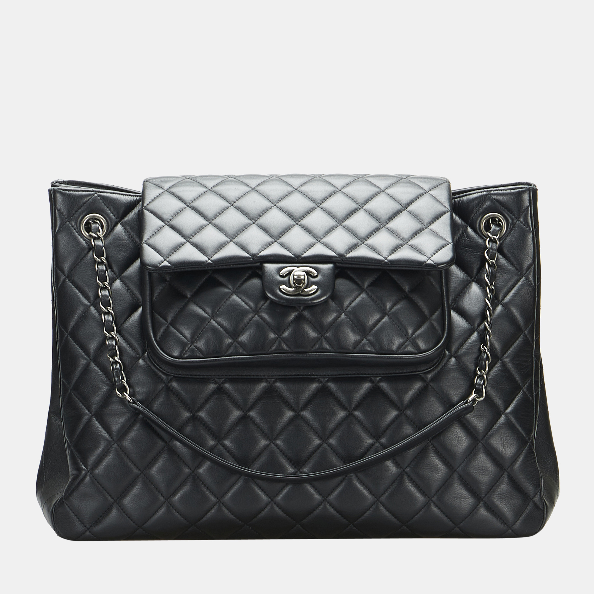 

Chanel Black Paris-Edinburgh Flap Shoulder Bag