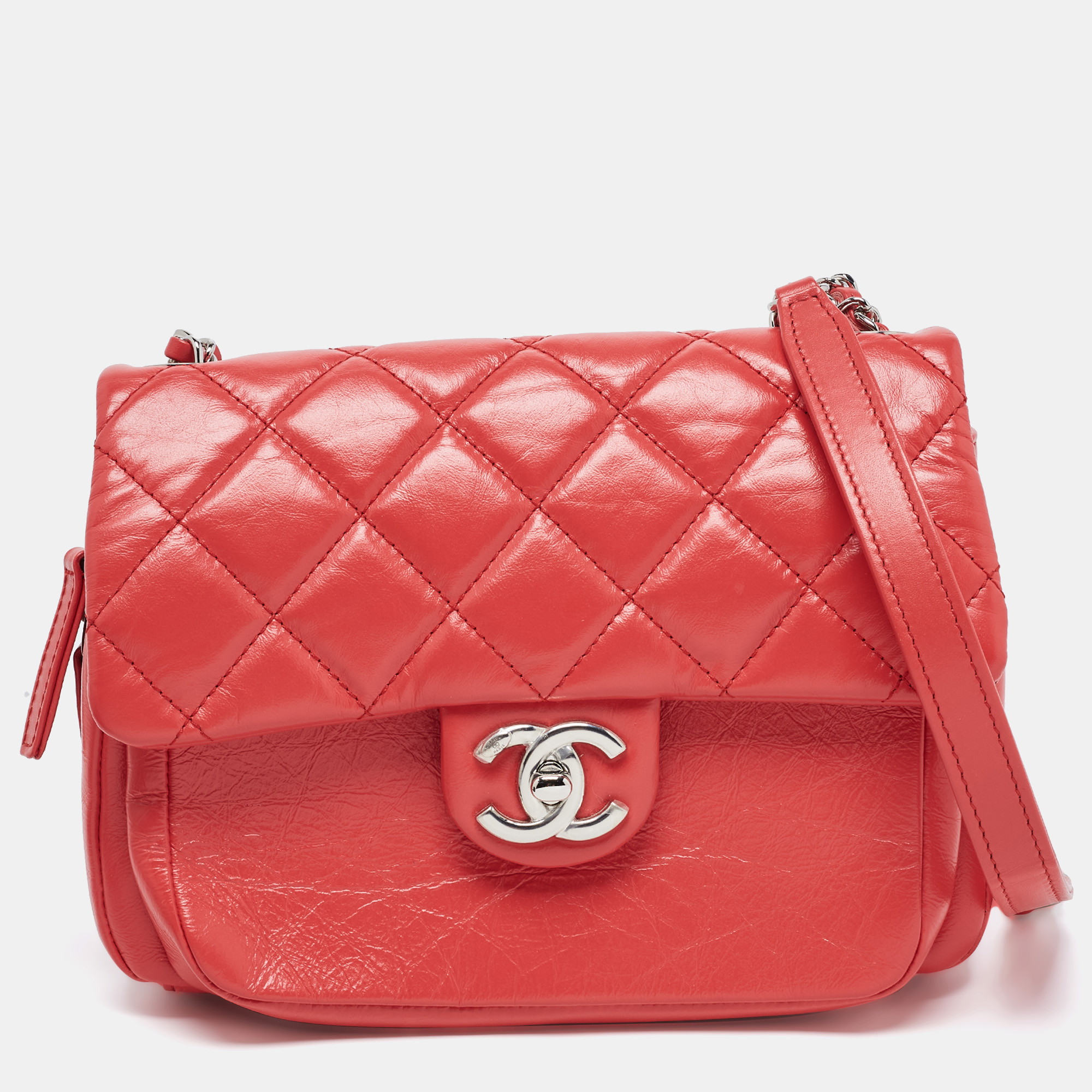 Pre-owned Chanel Pink Coral Quilted Leather Express Zip Around Flap Bag