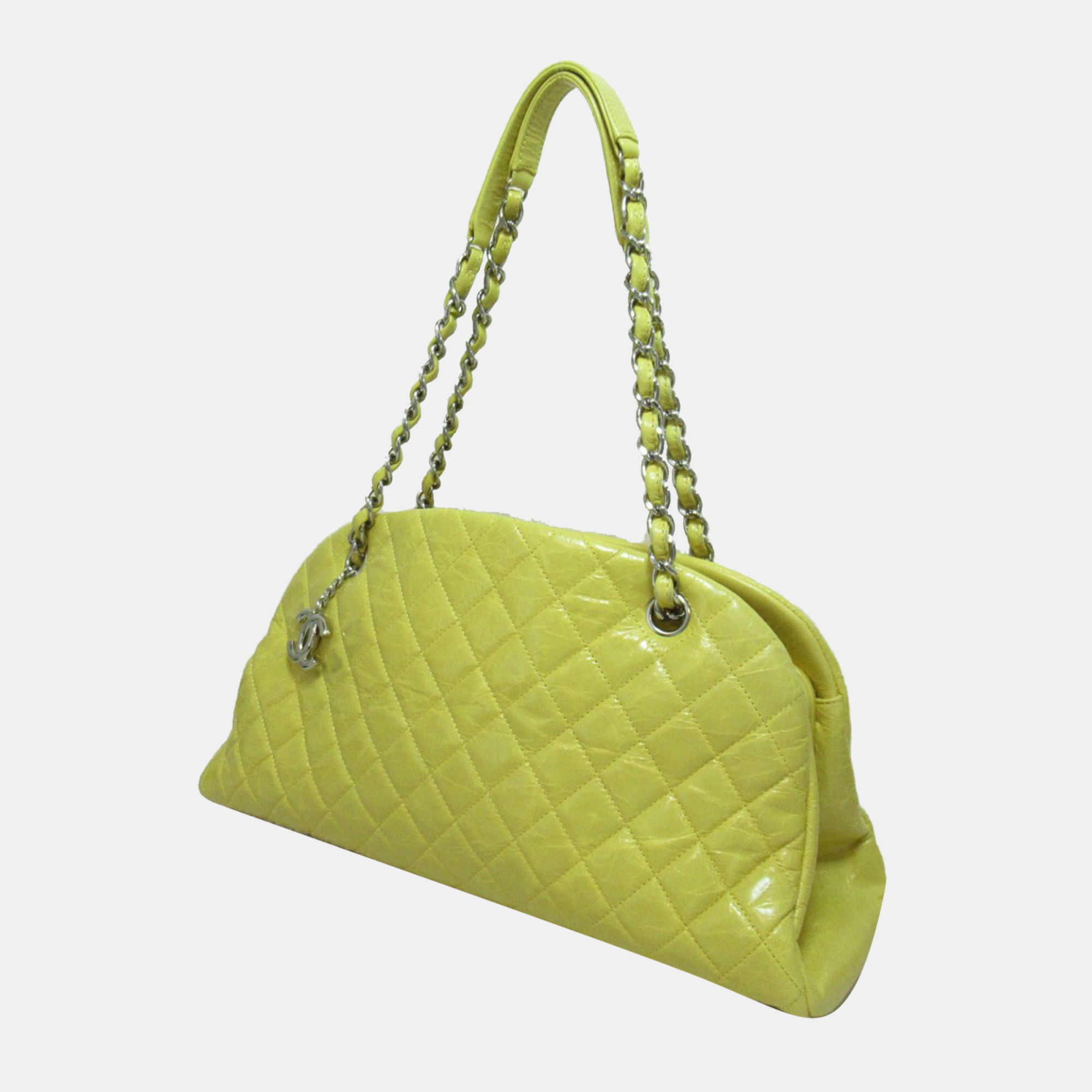

Chanel Green Just Mademoiselle Quilted Leather Bowling Bag