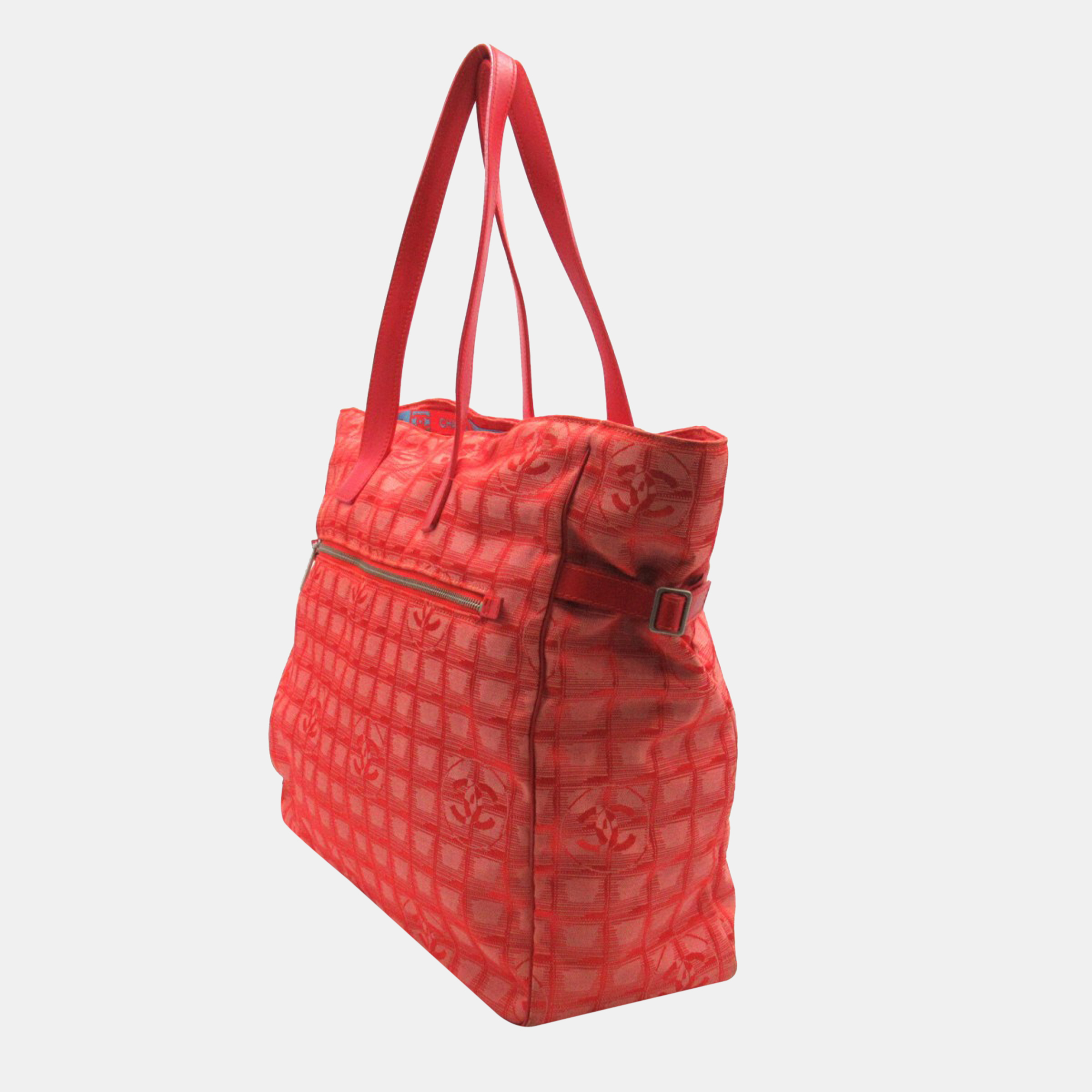 

Chanel Red Canvas New Travel Line Tote Bag