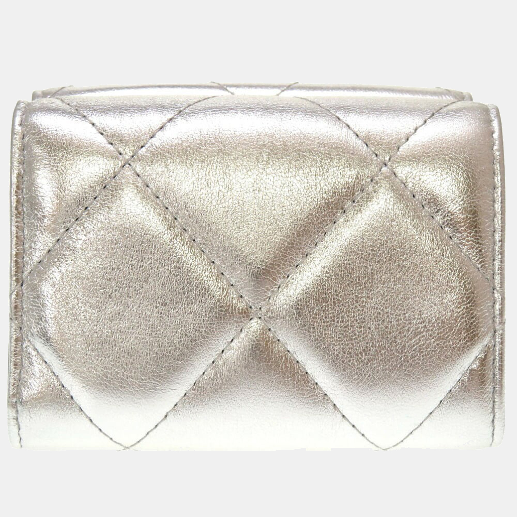 

Chanel Silver Leather 19 Flap Card Holder Compact Wallet