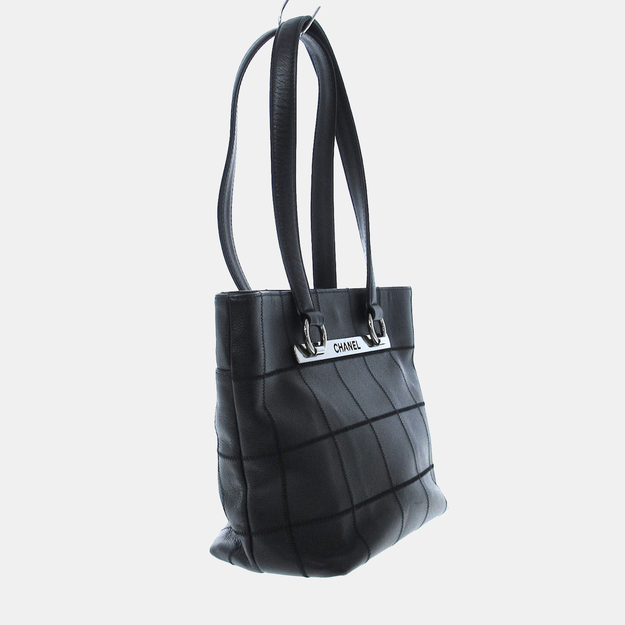 

Chanel Black Leather Chocolate bar tote bag