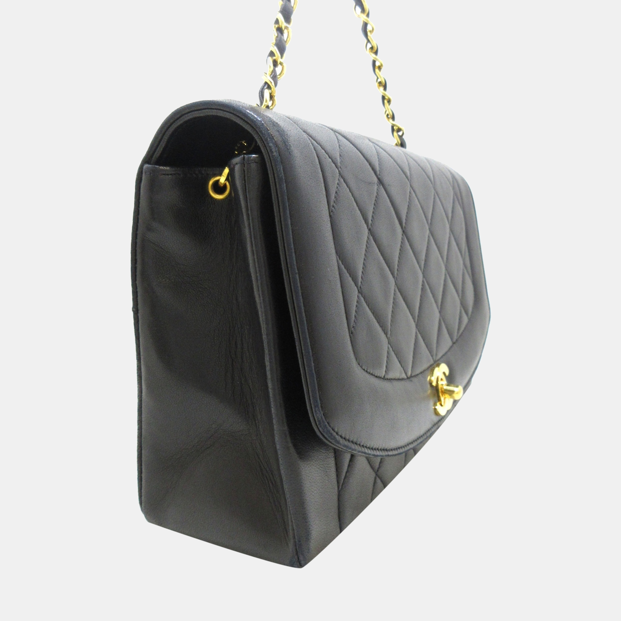 

Chanel Black Leather Vintage Diana Flap Bag
