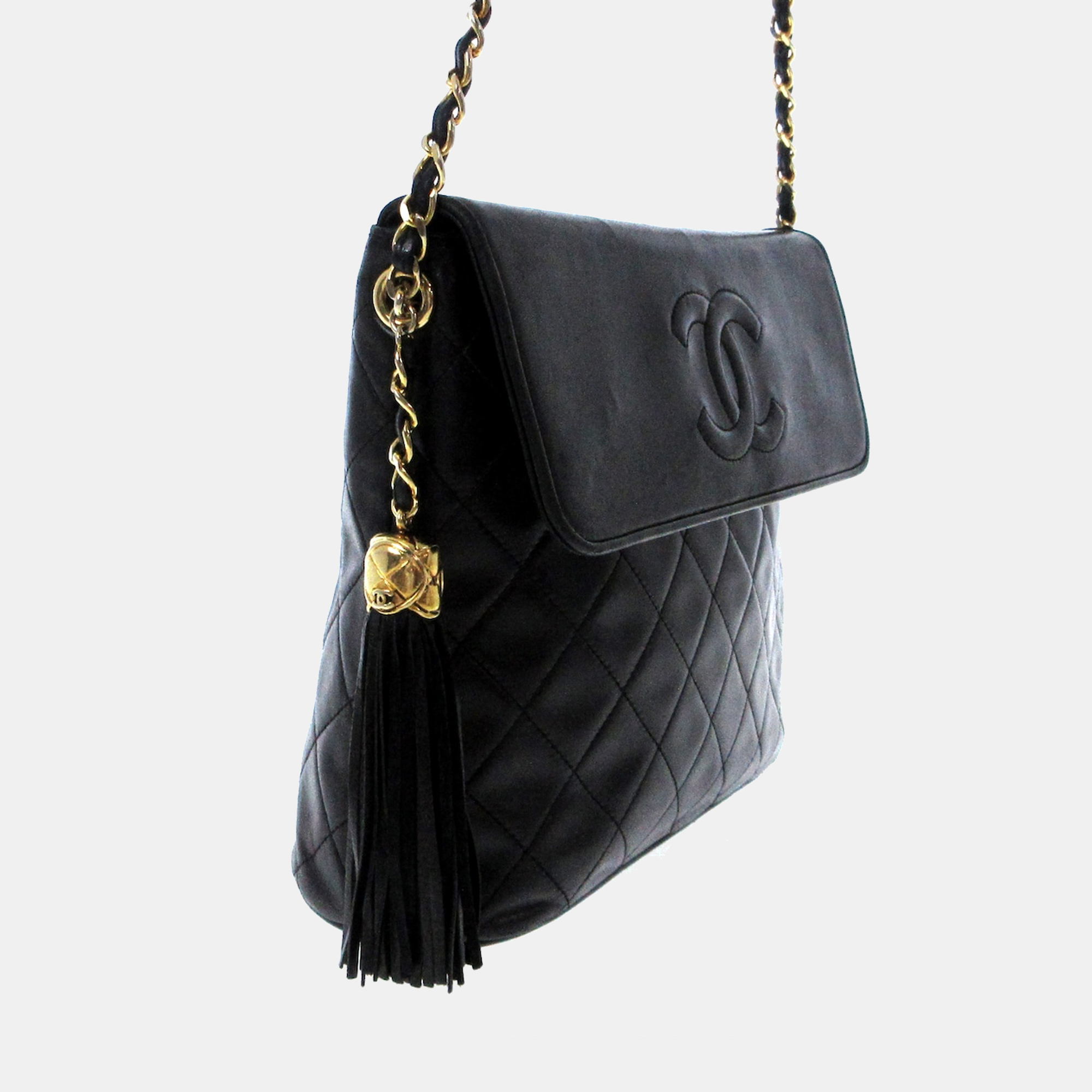 

Chanel Black Leather tassle cc shoulder bag