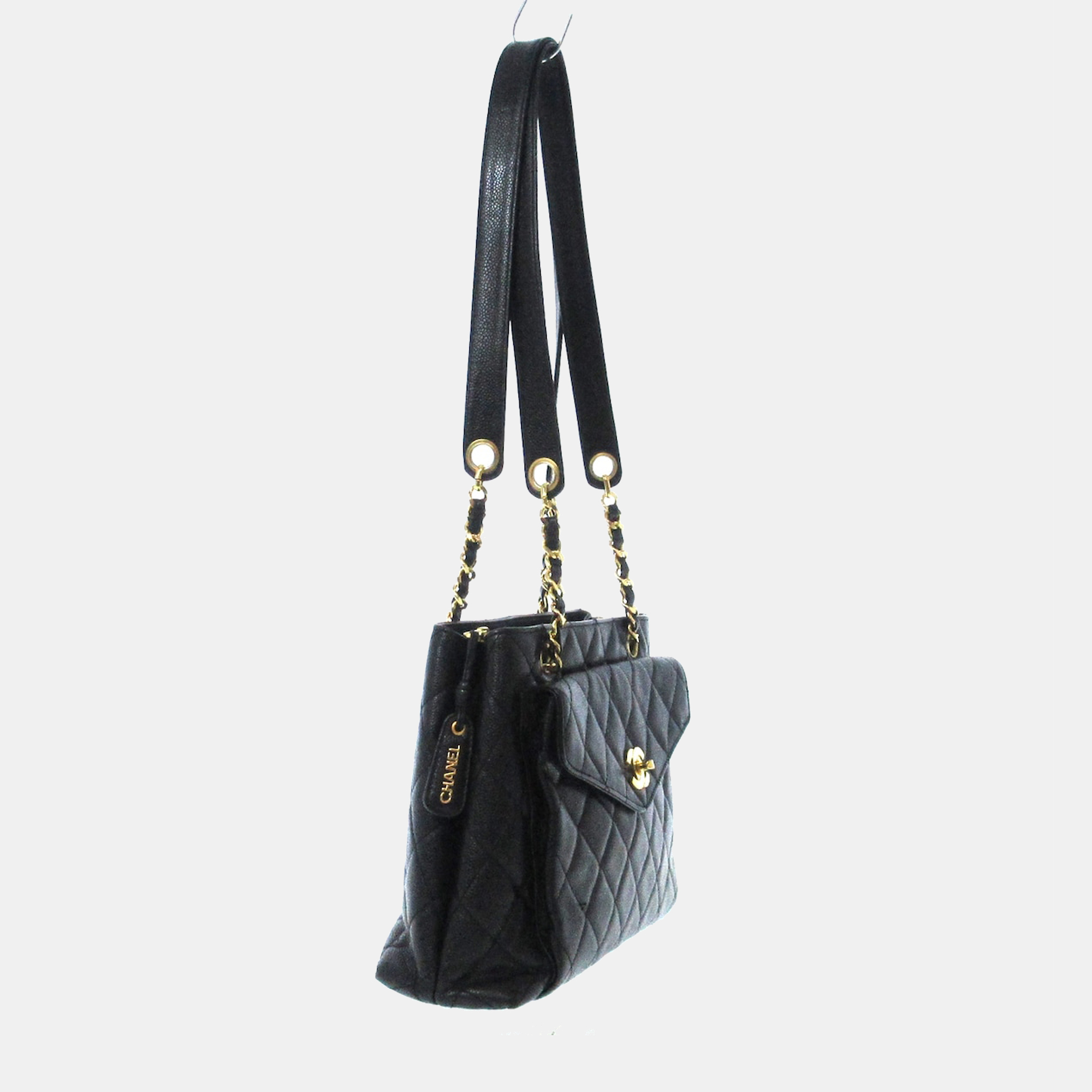 

Chanel Black Leather cc shoulder bag