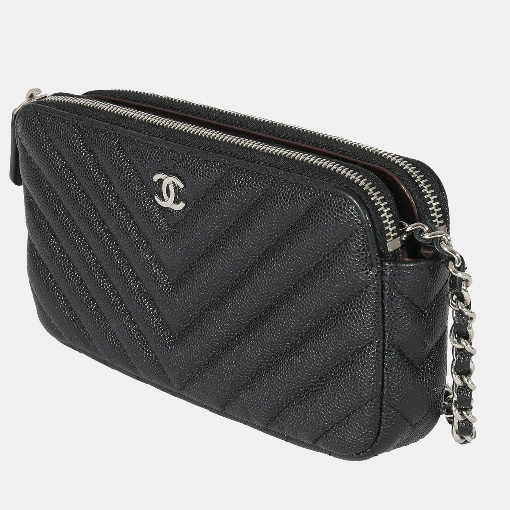 

Chanel Black Caviar Chevron Double Zip Chain Clutch