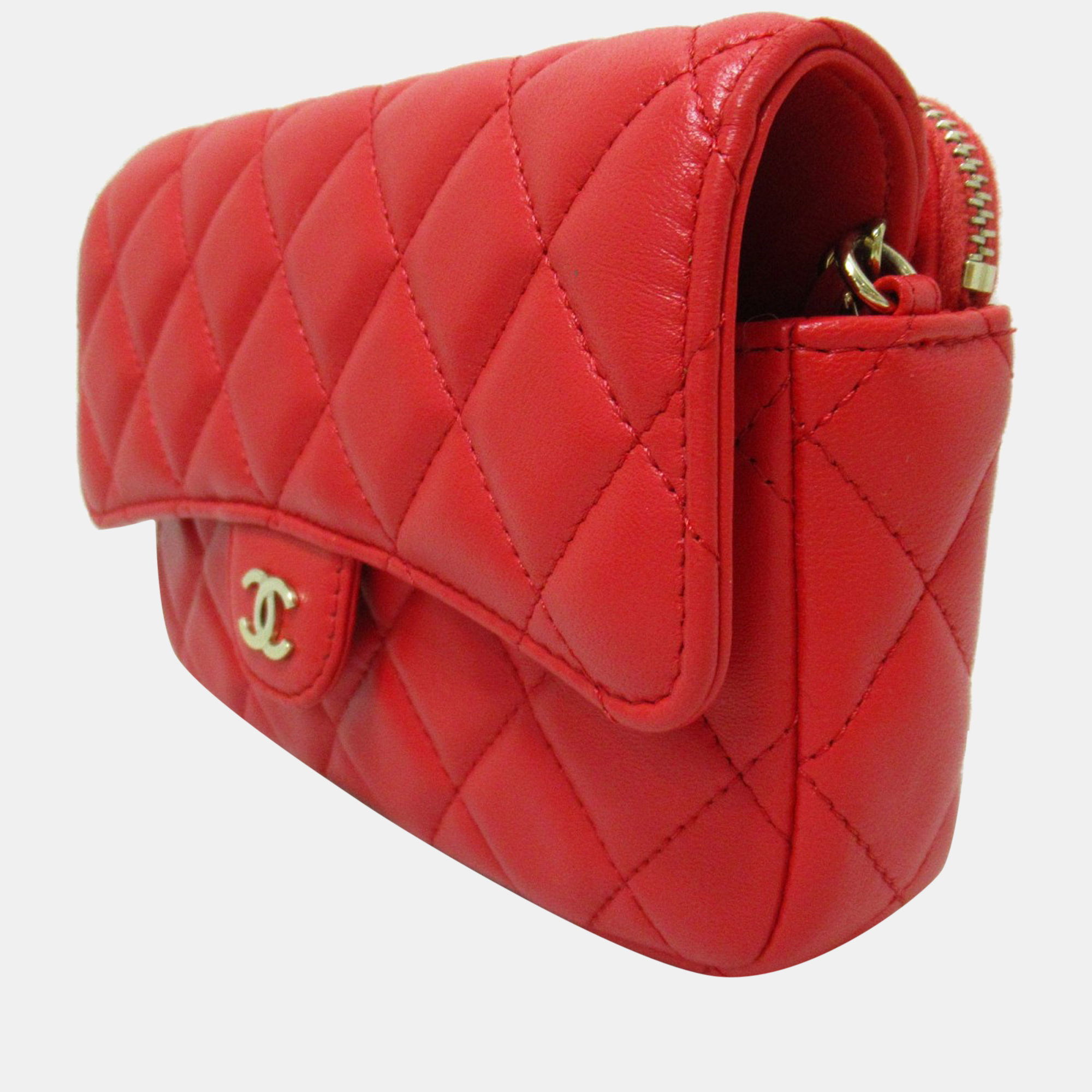 

Chanel Red CC Quilted Leather Chain Flap Bag