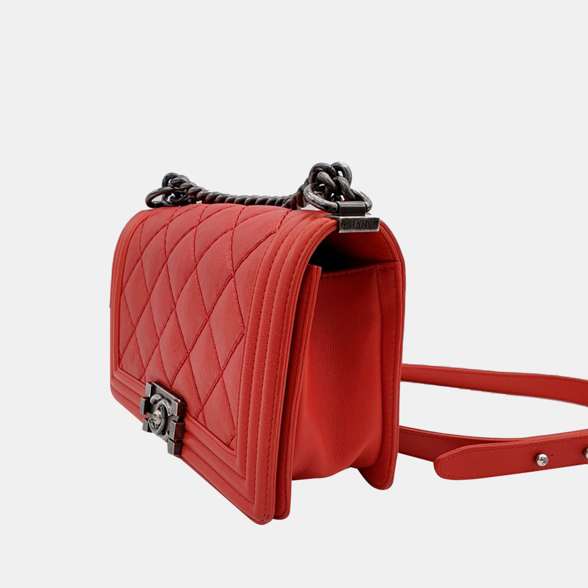 

Chanel Boy Bag bag, Red