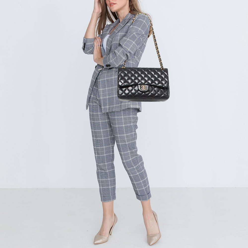 

Chanel Black Quilted Leather Jumbo Classic Double Flap Bag
