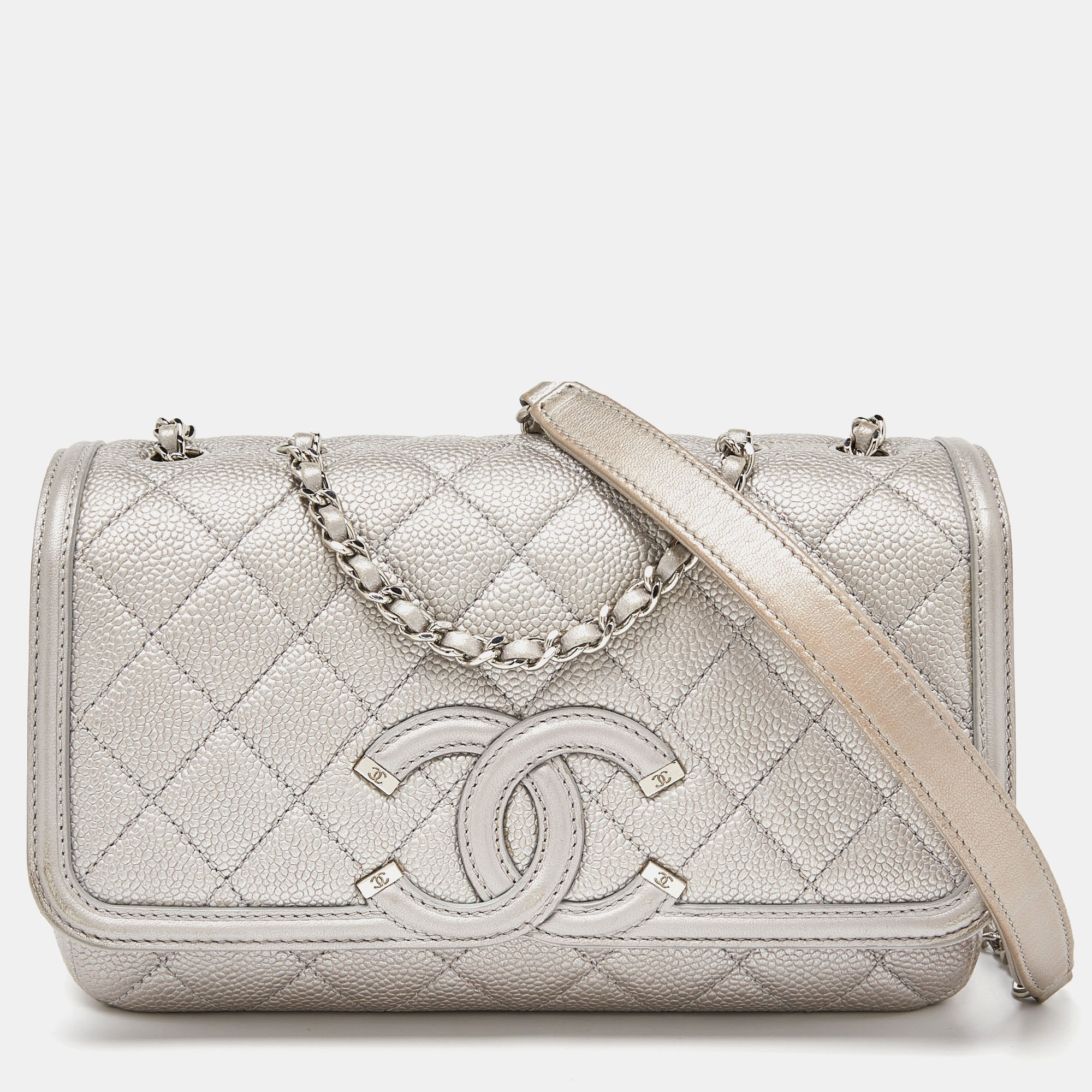 Pre-owned Chanel Silver Quilted Caviar Leather Small Cc Filigree Flap Bag