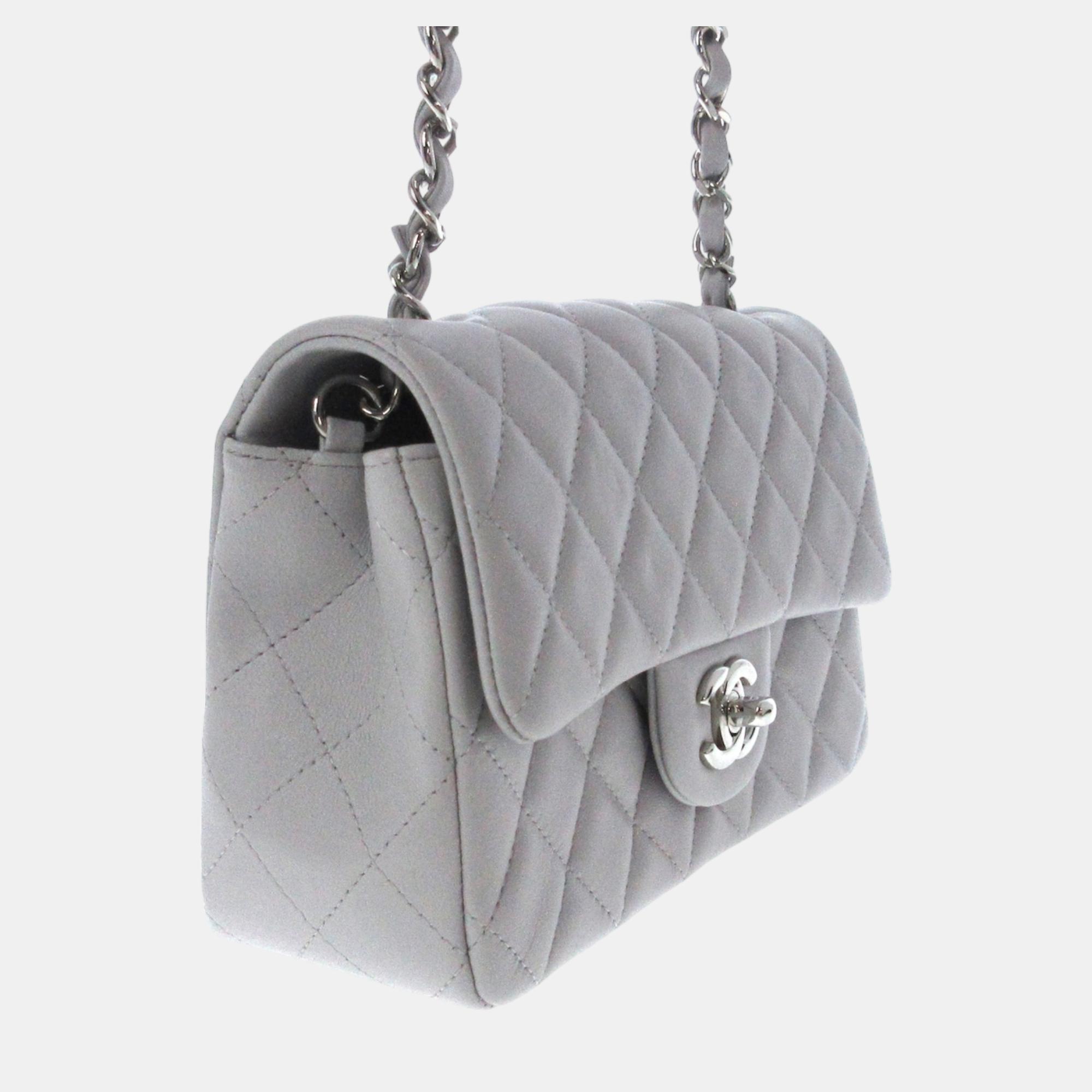 

Chanel Grey Leather Classic Single Flap Shoulder Bag