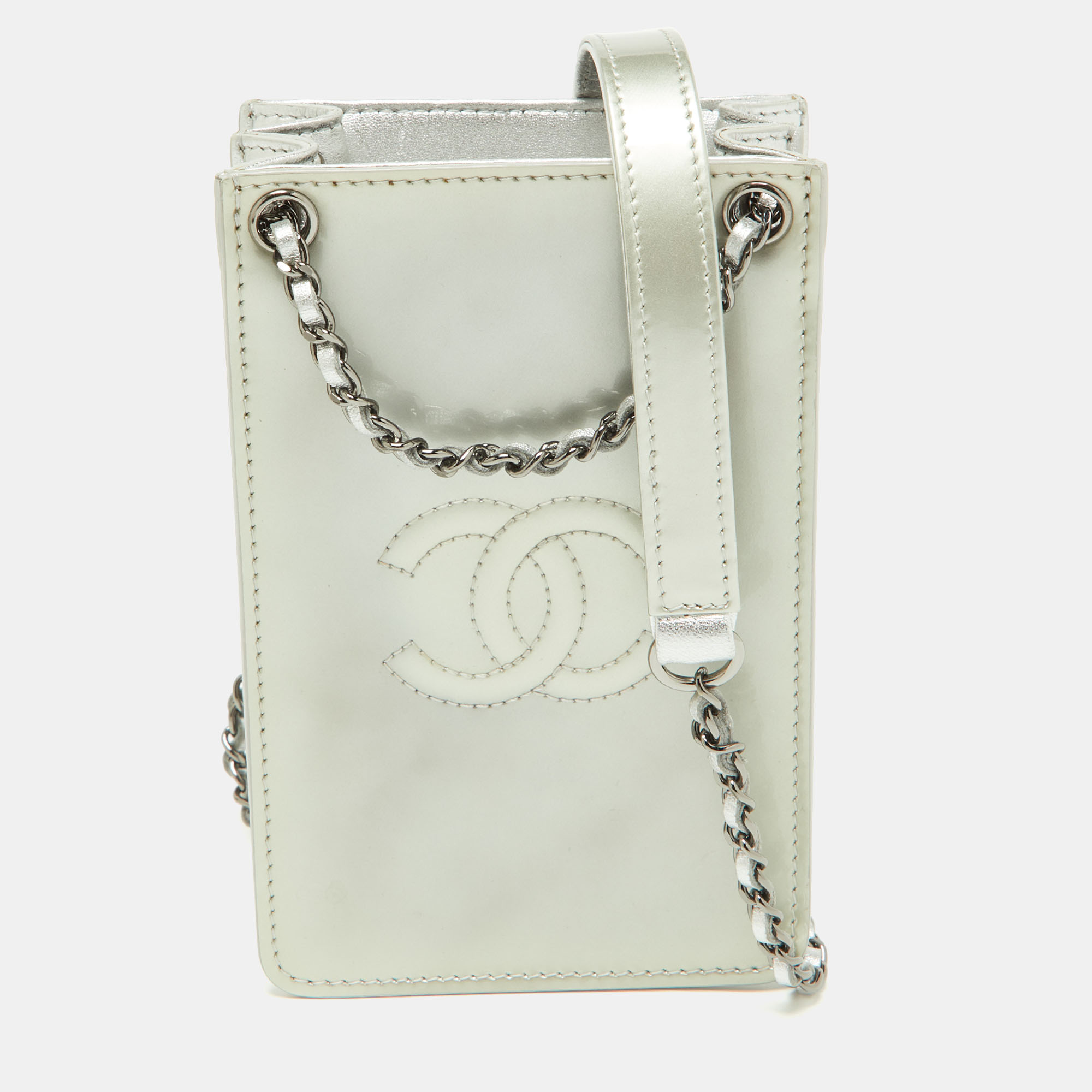 Pre-owned Chanel Silver Patent And Leather Cc Phone Holder Crossbody Bag