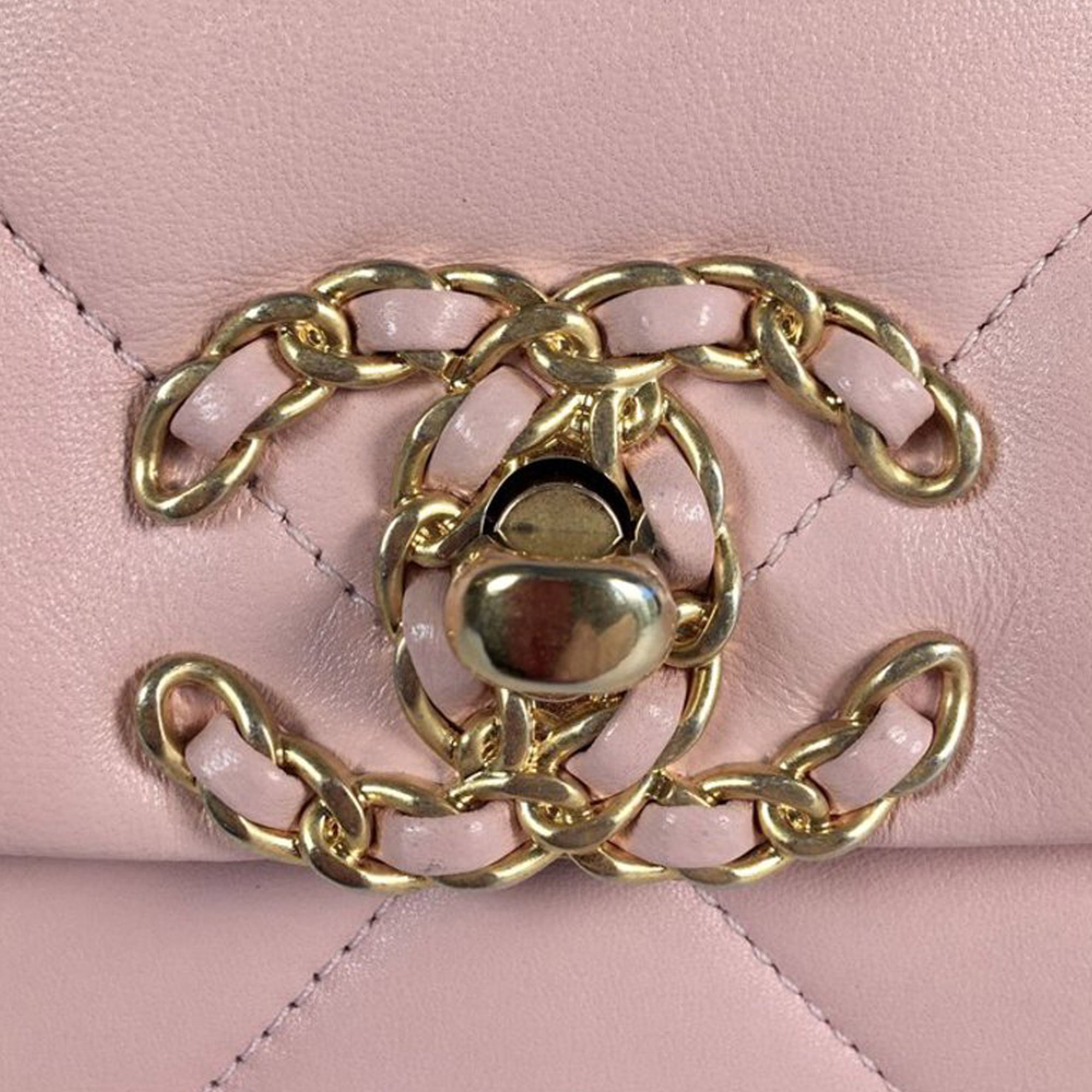 

Chanel Medium Lambskin 19 Flap Bag, Pink