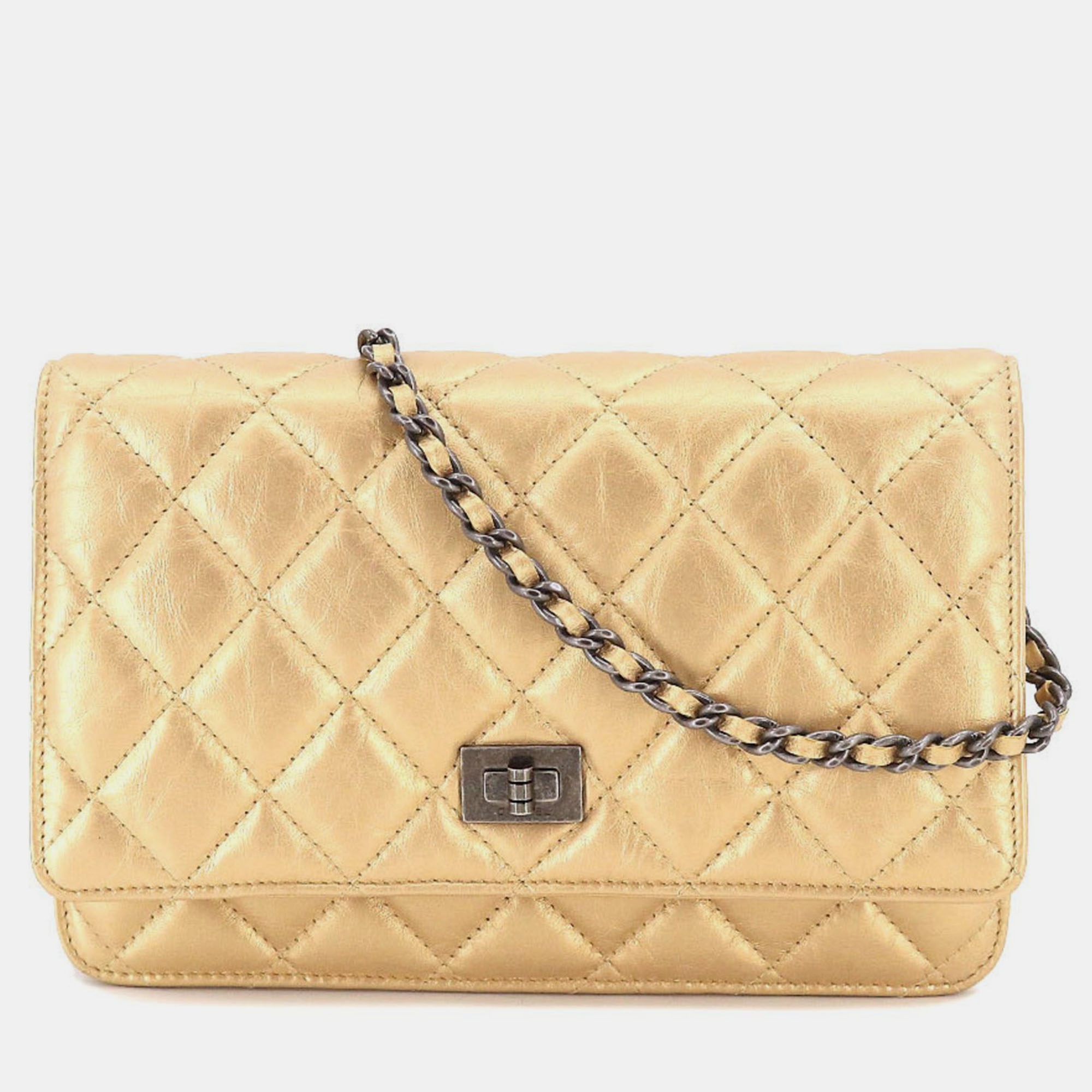 Pre-owned Chanel Gold Leather Reissue 2.55 Wallet On Chain