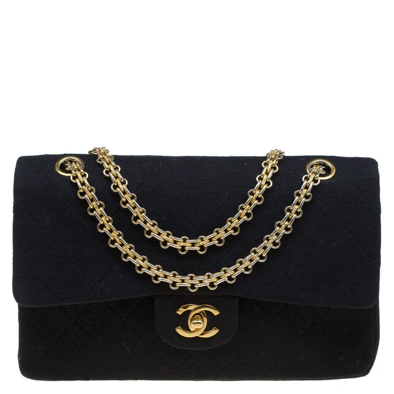 مملوكة مسبقًا حقيبة شانيل قلاب مزدوج كلاسيكي متوسطة جيرسي مبطنة سوداء