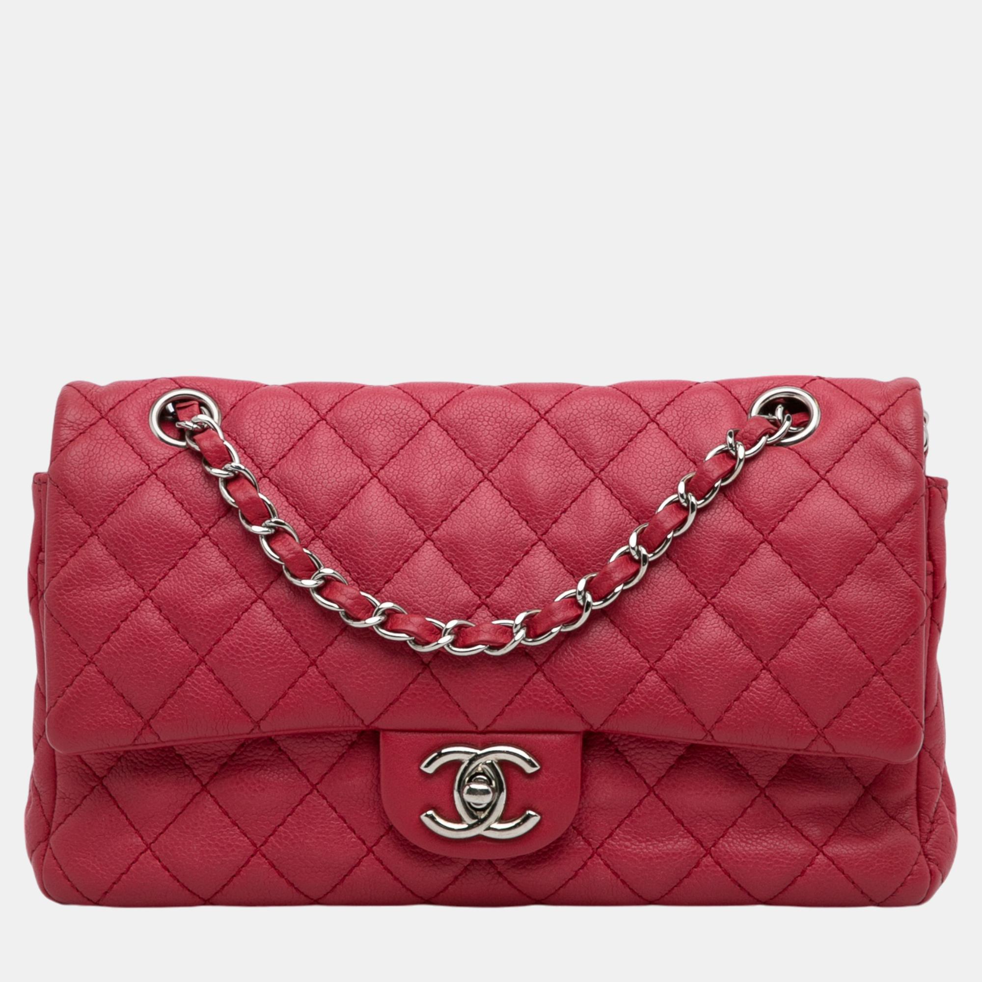 

Chanel Red Medium Classic Caviar Double Flap