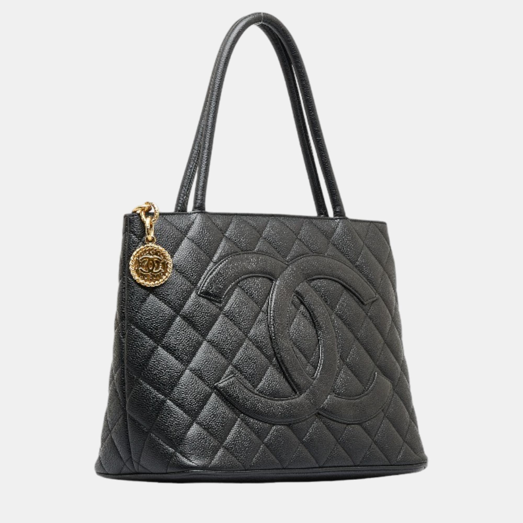 

Chanel Black CC Caviar Medallion Tote Bag