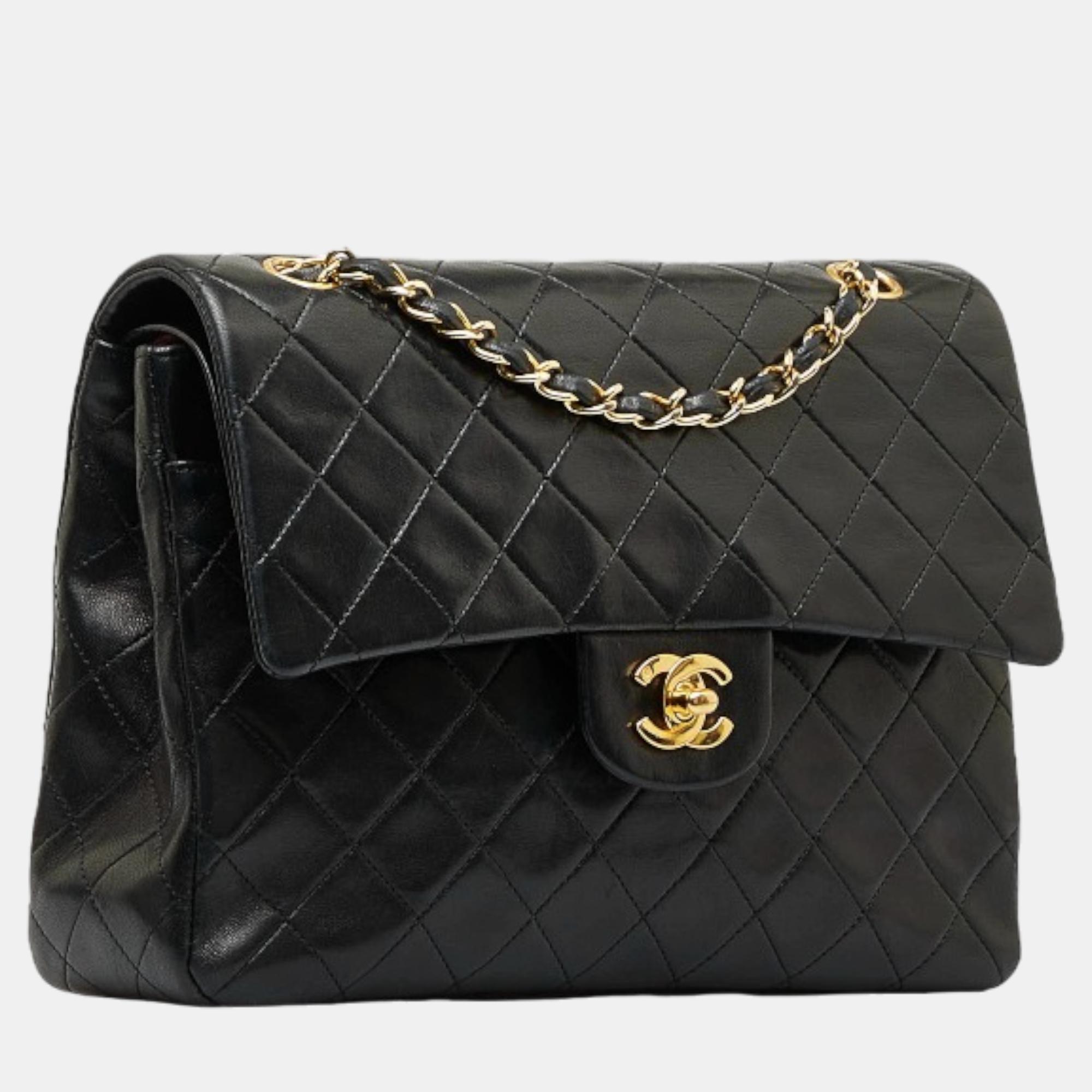 

Chanel Black Medium Classic Double Flap Bag