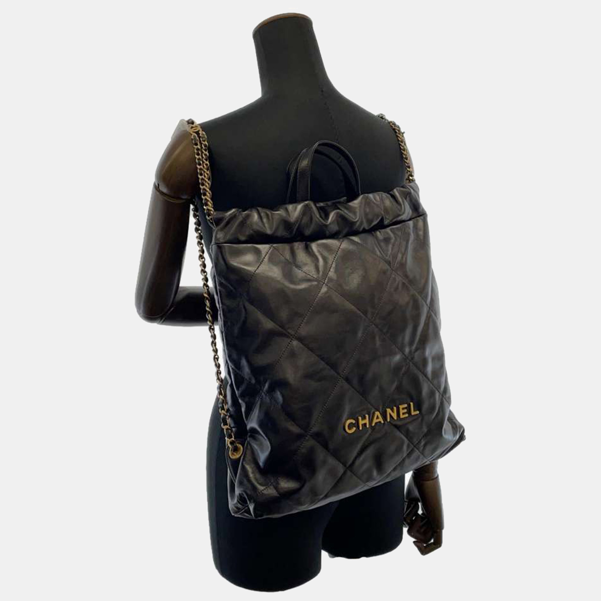 

Chanel Black Leather 22 Large Backpack