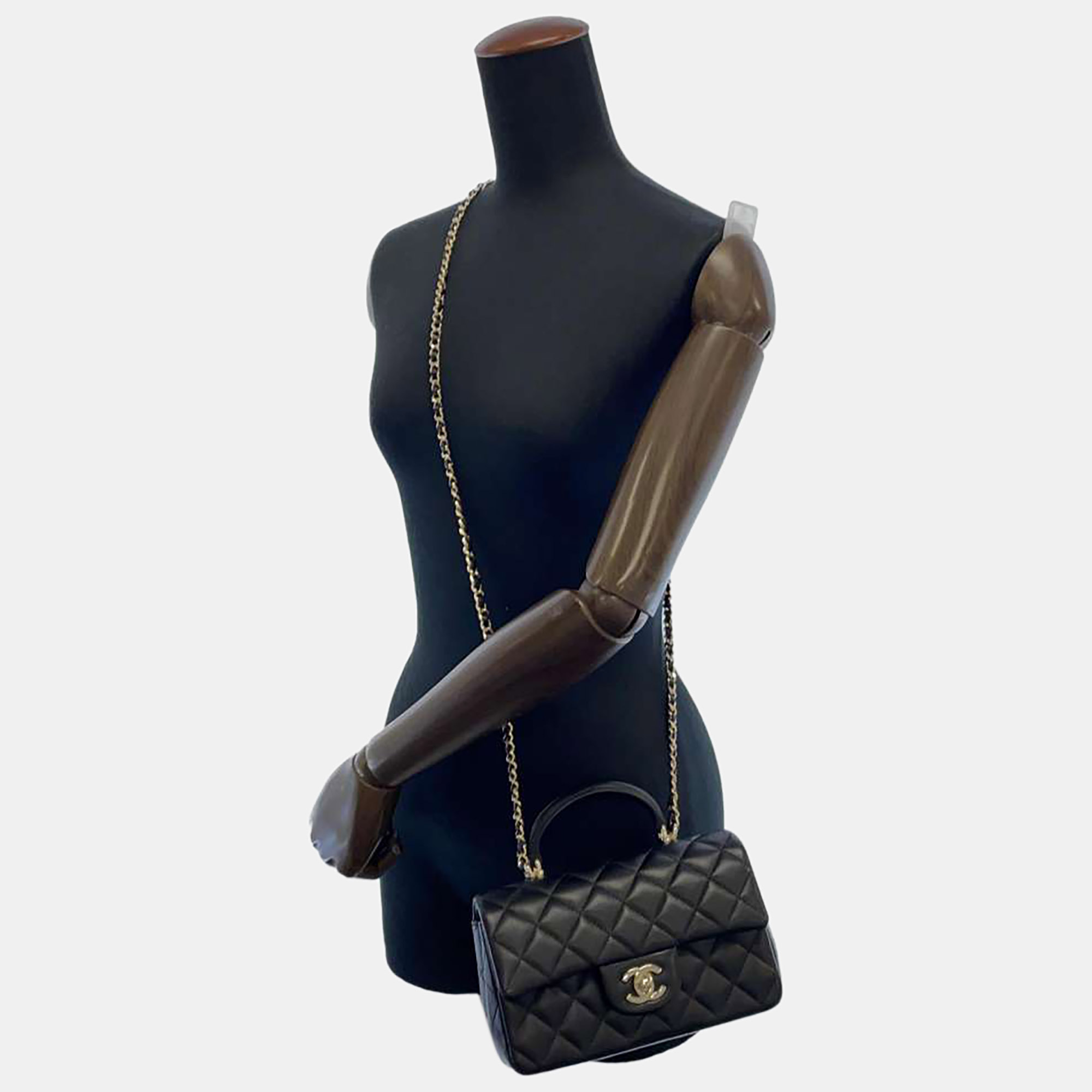 

Chanel Black Lambskin Leather CC Top Handle Bag