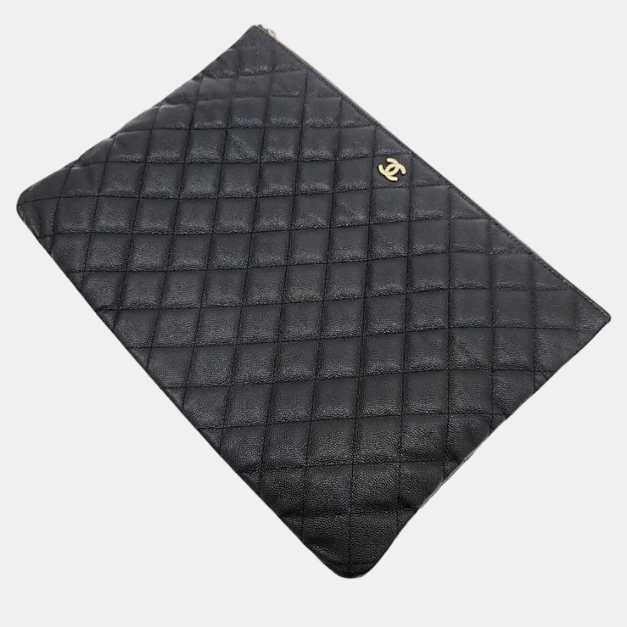 

Chanel Caviar Clutch Large, Black