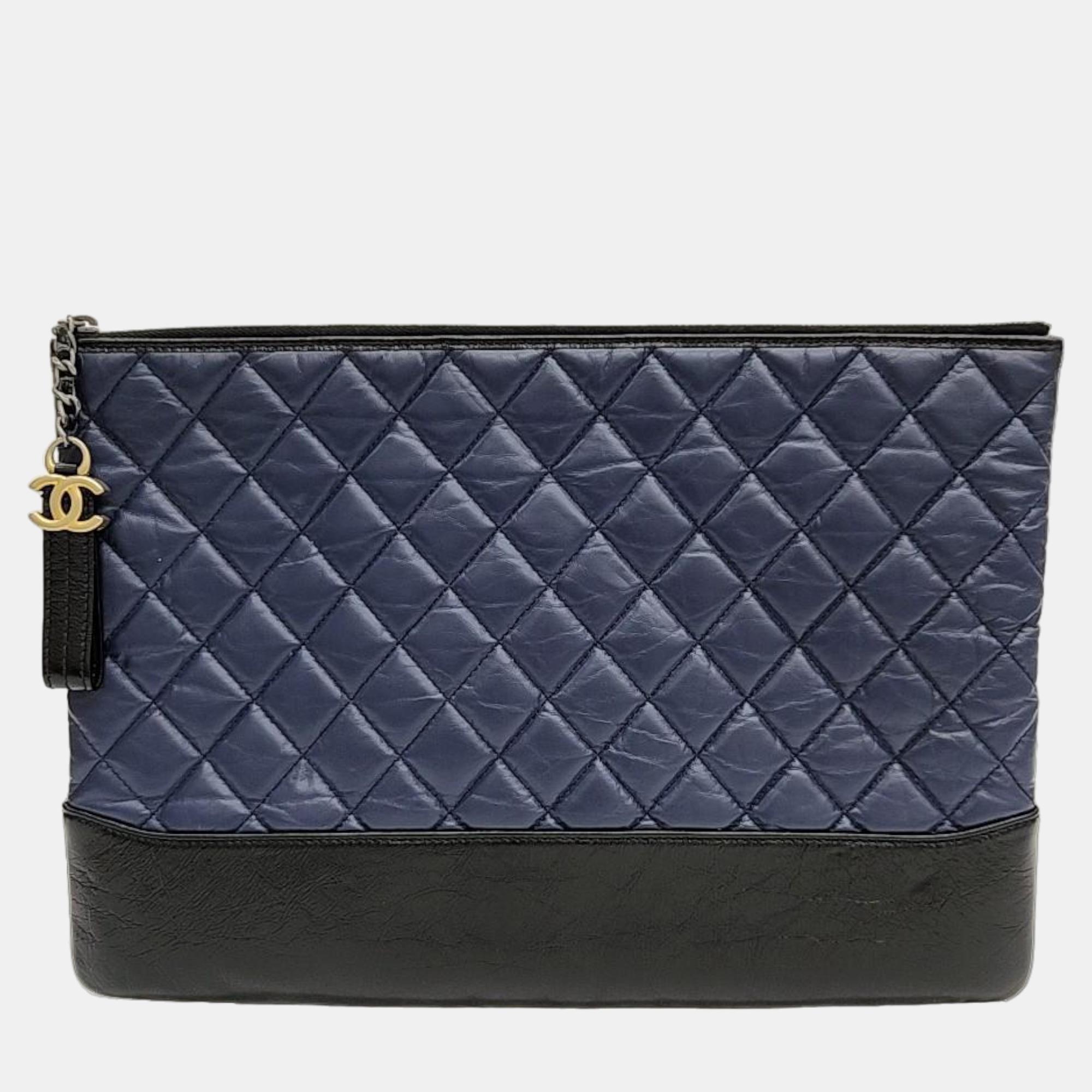 

Chanel Leather Gabrielle Clutch, Navy blue