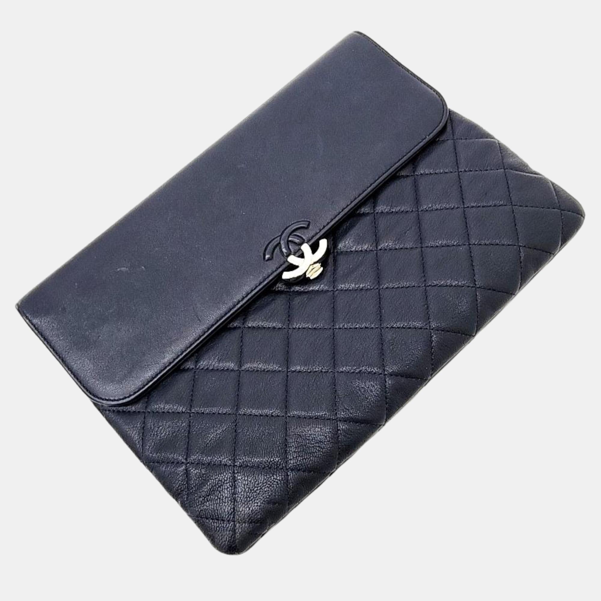 

Chanel Blue Leather CC Clutch