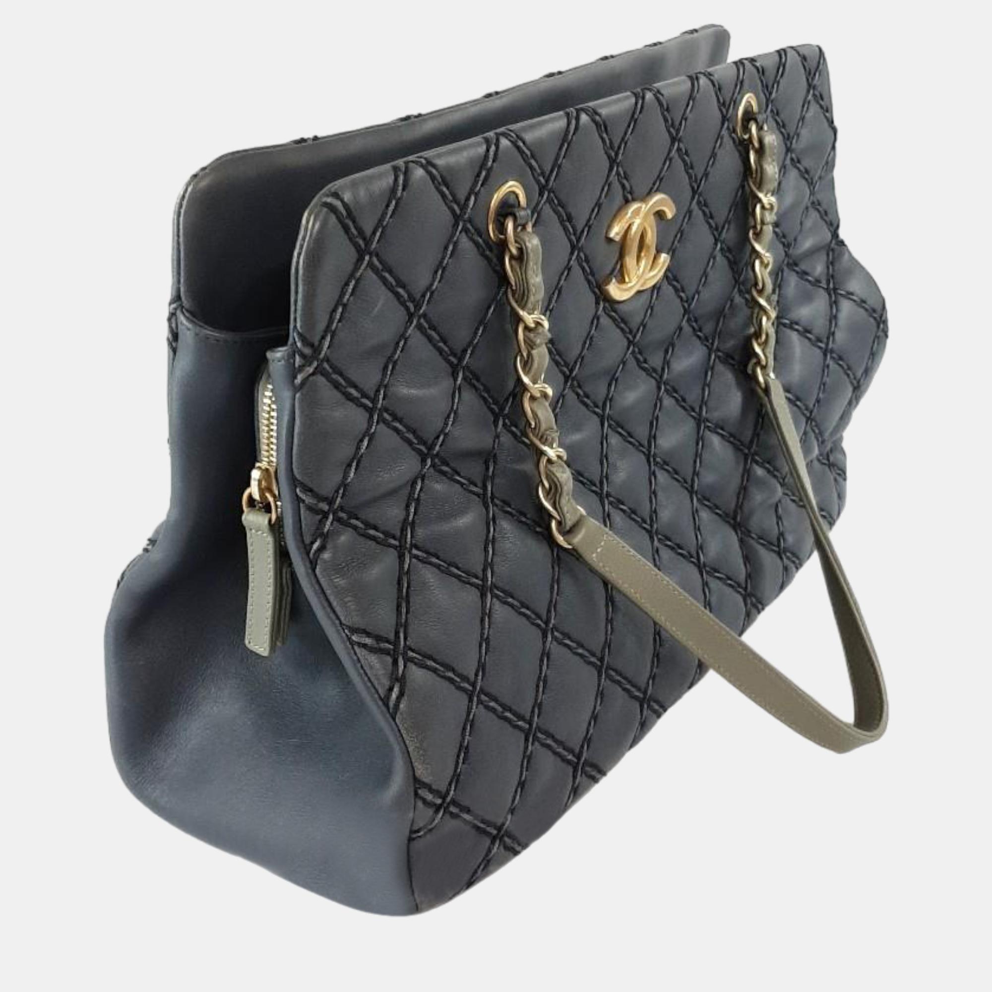 

Chanel Blue Leather Wild Stitch Chain Tote Bag