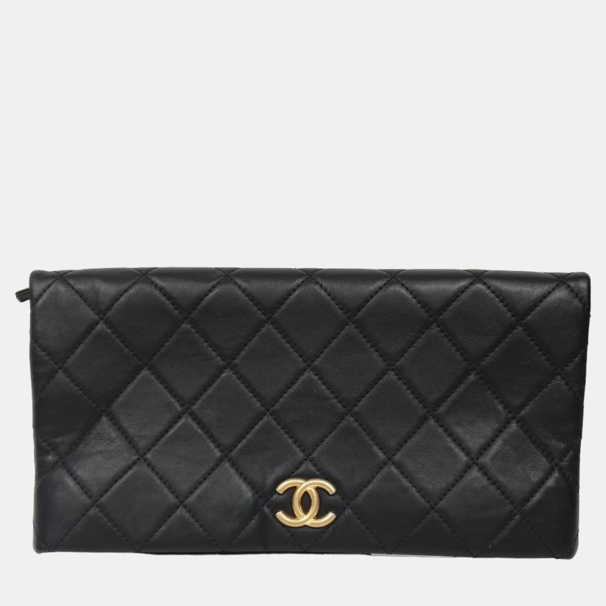 

Chanel Black Leather CC Fold Over Clutch