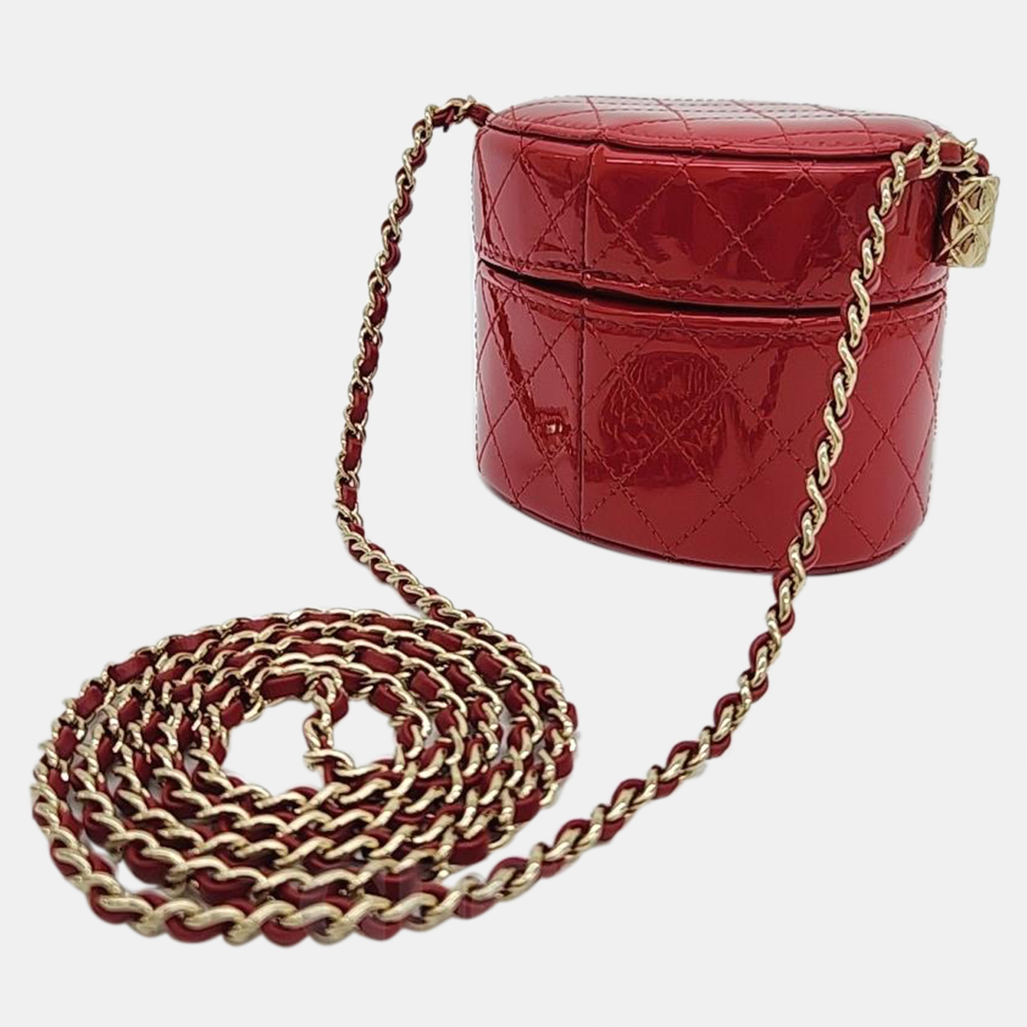 

Chanel Red Patent Leather Mini Vanity Case Shoulder Bag