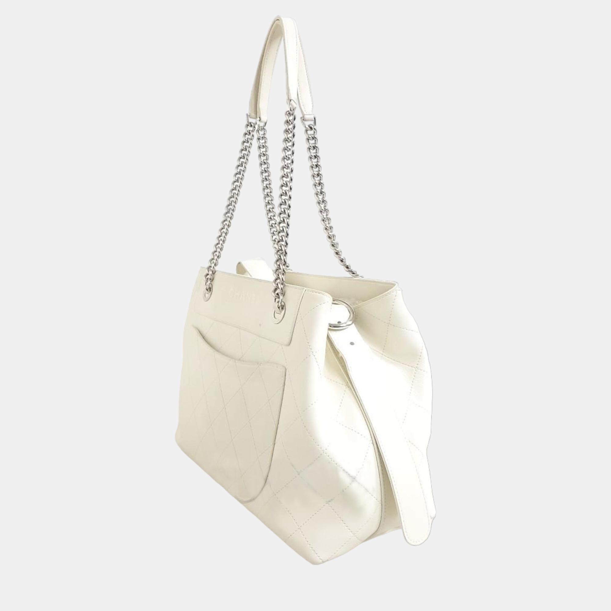 

Chanel White Leather Wild Stitch Shoulder Bag