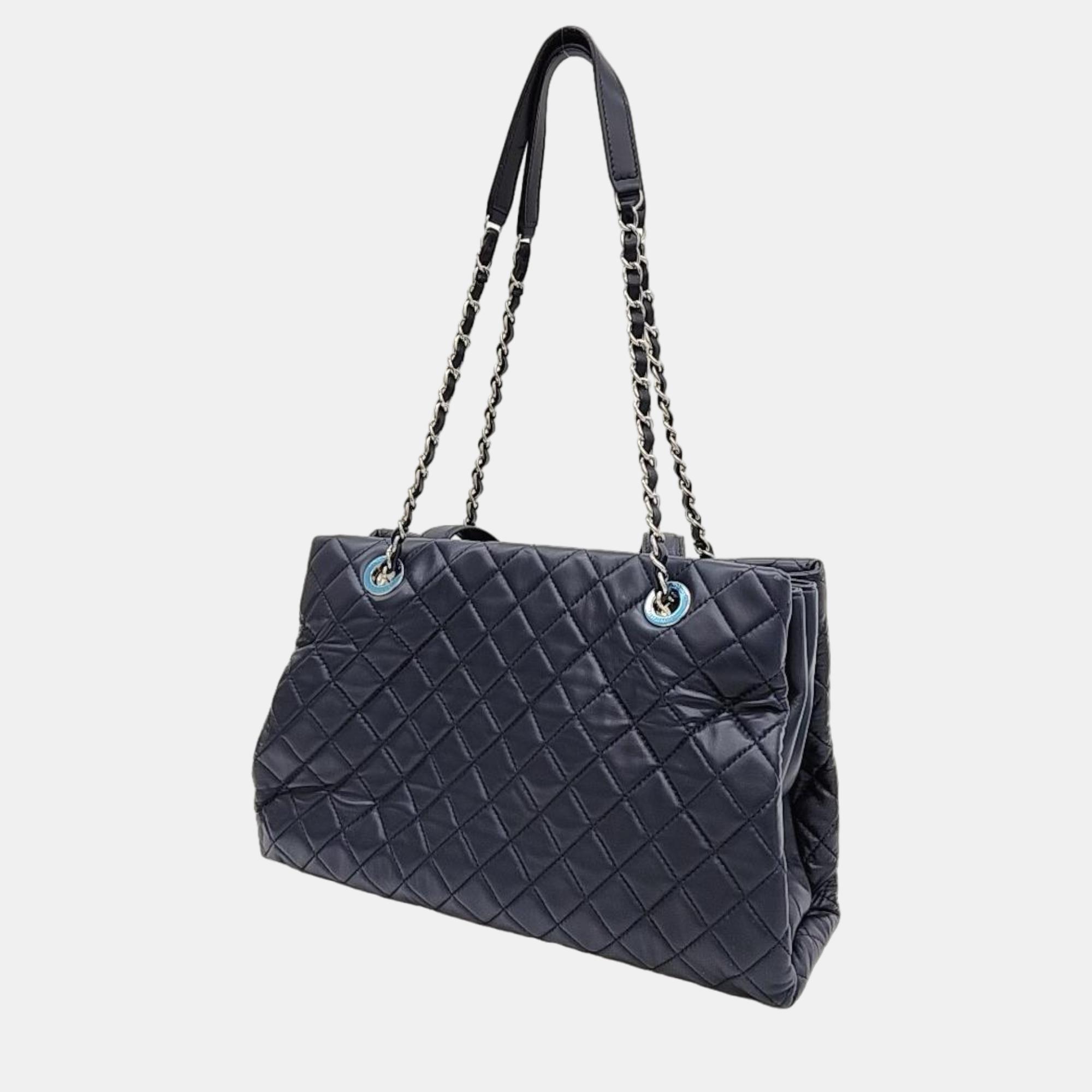 

Chanel Black Leather X3 Accordion Tote Bag