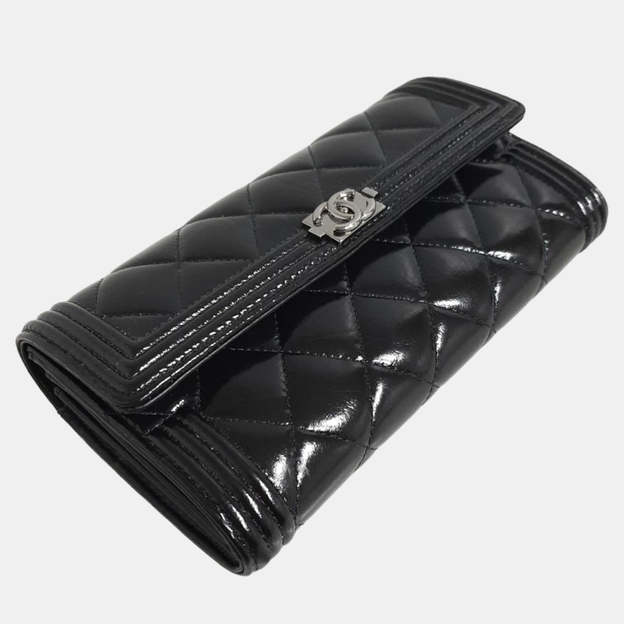 

Chanel Black Patent Leather Quilted Flap Boy Wallet