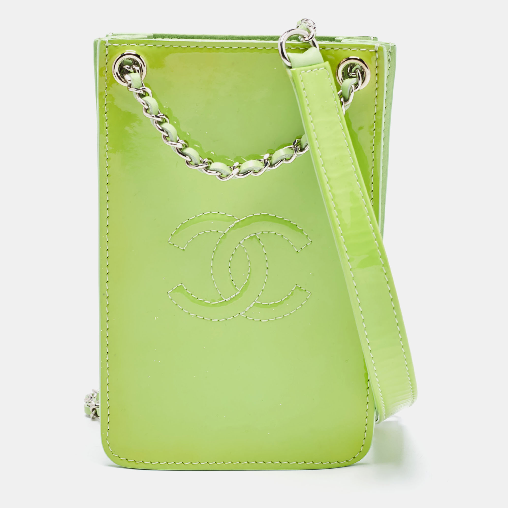 Pre Owned Chanel Green Patent Leather CC Phone Holder Crossbody Bag
