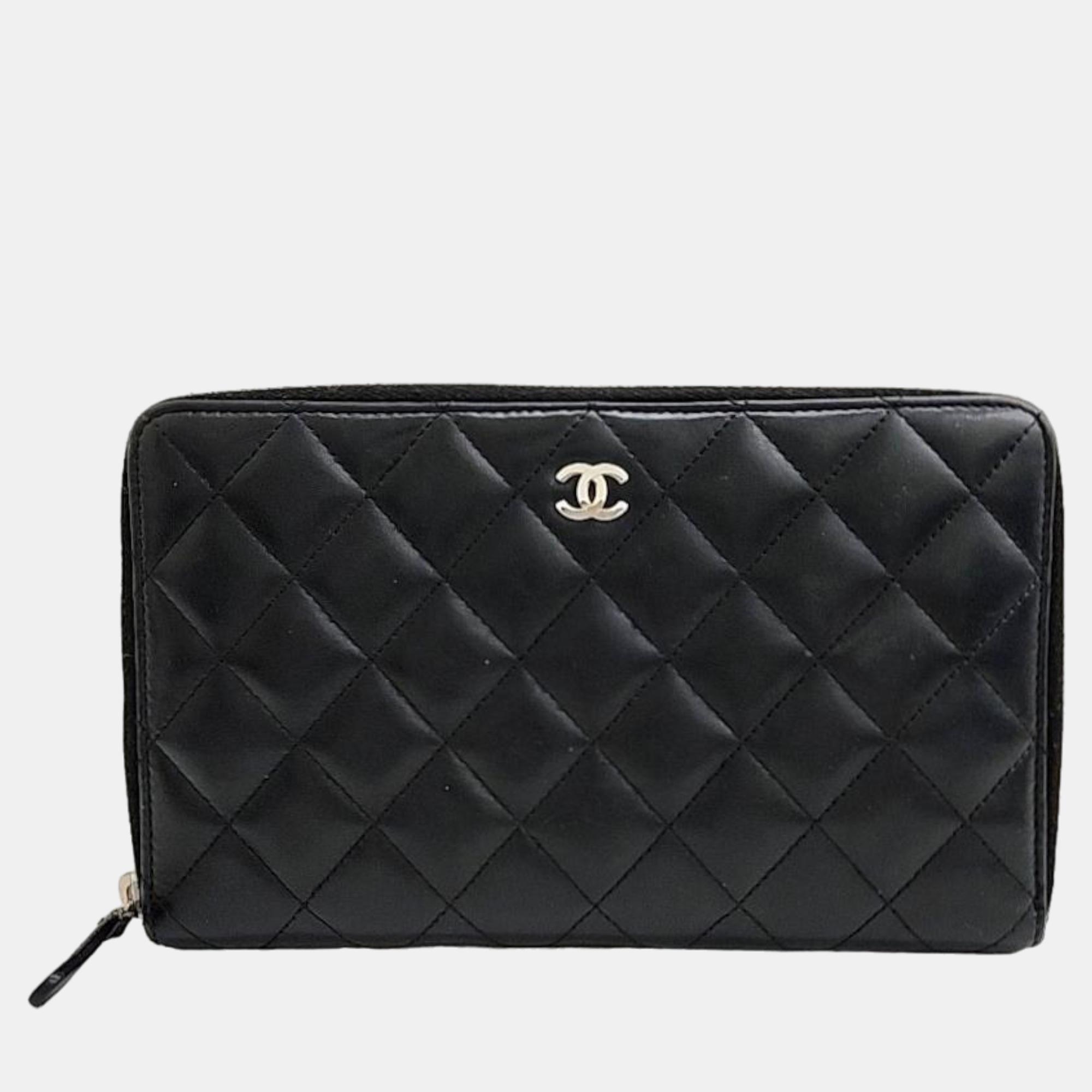 

Chanel Black Lambskin Organizer