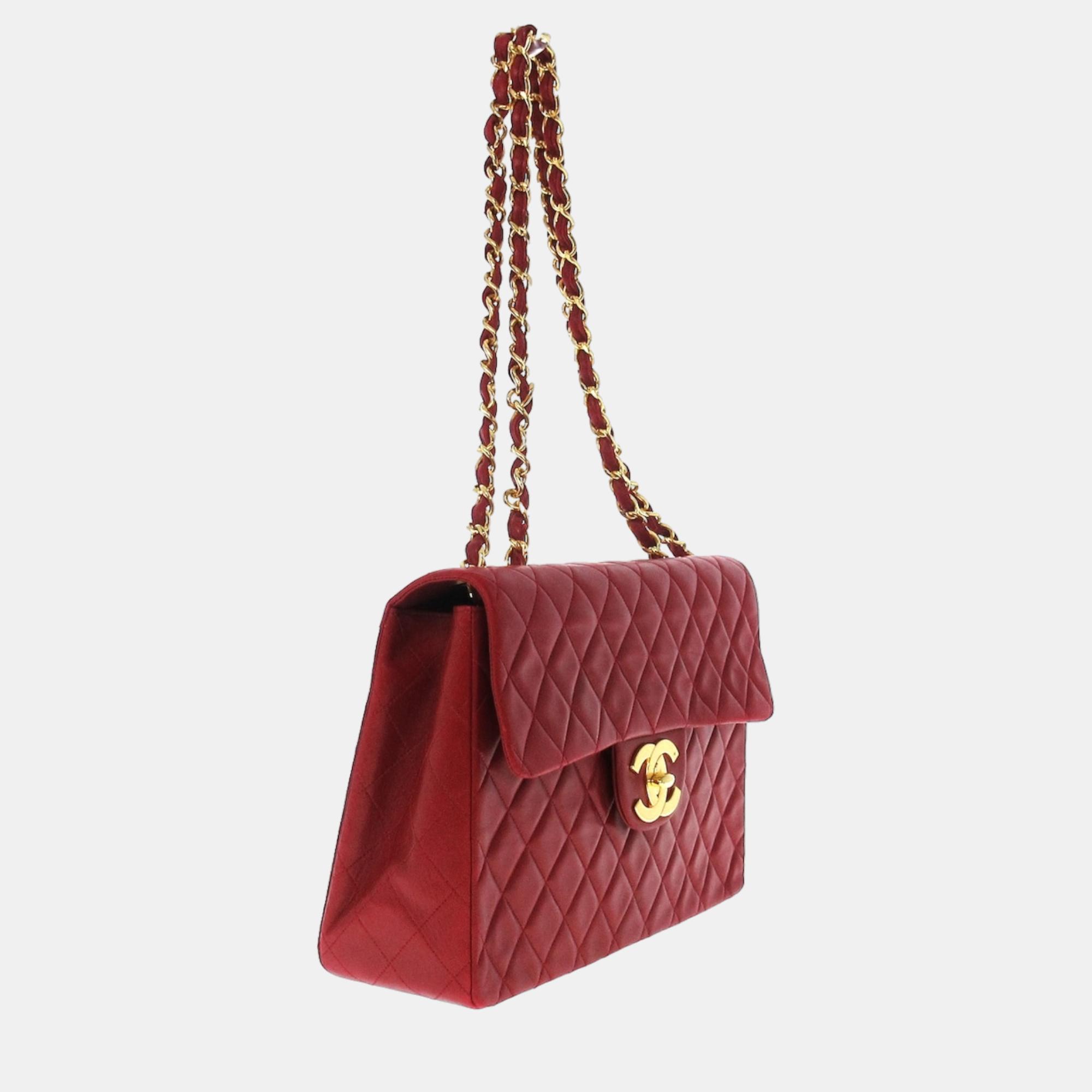 

Chanel Red Leather CC Single Flap bag