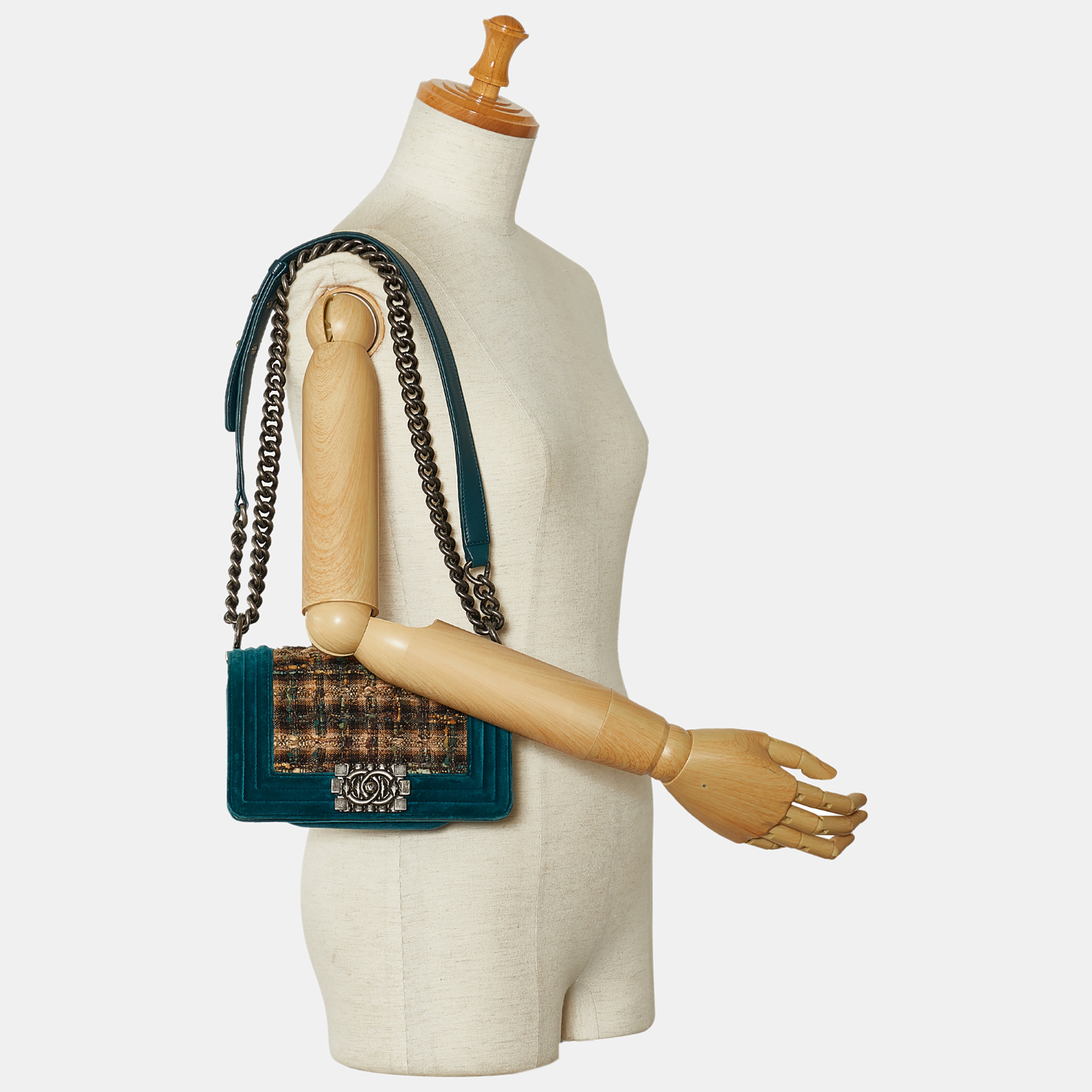 

Chanel Green Blue Small Tweed and Velvet Boy Bag